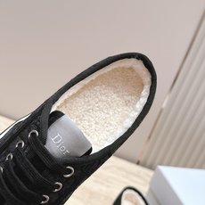 羊毛里款 情侣款 女 情侣款 男+10 Dior 迪奥 26ss走秀系列 新款老花,压花休闲乐福鞋板鞋 以品牌经典标志性 羊毛里款 情侣款 女 情侣款 男+10 Dior 迪奥 26ss走秀系列 新款老花,压花休闲乐福鞋板鞋 以品牌经典标志性