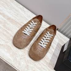 Dries Van Noten 26新色 阿甘鞋 德训运动鞋 高级煅面,皮面拼接打造,灵感来自复古,全新演绎经典,轻便 Dries Van Noten 26新色 阿甘鞋 德训运动鞋 高级煅面,皮面拼接打造,灵感来自复古,全新演绎经典,轻便