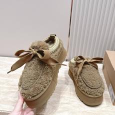 Ugg 26 秋冬新款系列——塔茨蝴蝶结便鞋 经典毛茸短靴,懒人一聊蹬 舒适利落,时髦温暖 轻盈厚薄底设计,不费力**厚 Ugg 26 秋冬新款系列——塔茨蝴蝶结便鞋 经典毛茸短靴,懒人一聊蹬 舒适利落,时髦温暖 轻盈厚薄底设计,不费力**厚