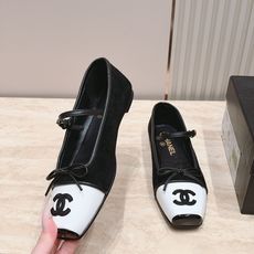 CHANEL 香奈儿26K新品双C拼色方头平底玛丽珍鞋单鞋 法式复古氛围感拉满 经典拼色方头版型超显脚瘦 一字带衬得脚 CHANEL 香奈儿26K新品双C拼色方头平底玛丽珍鞋单鞋 法式复古氛围感拉满 经典拼色方头版型超显脚瘦 一字带衬得脚