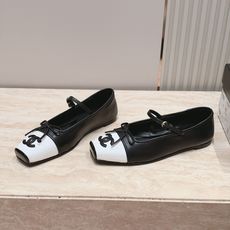 CHANEL 香奈儿26K新品双C拼色方头平底玛丽珍鞋单鞋 法式复古氛围感拉满 经典拼色方头版型超显脚瘦 一字带衬得脚 CHANEL 香奈儿26K新品双C拼色方头平底玛丽珍鞋单鞋 法式复古氛围感拉满 经典拼色方头版型超显脚瘦 一字带衬得脚