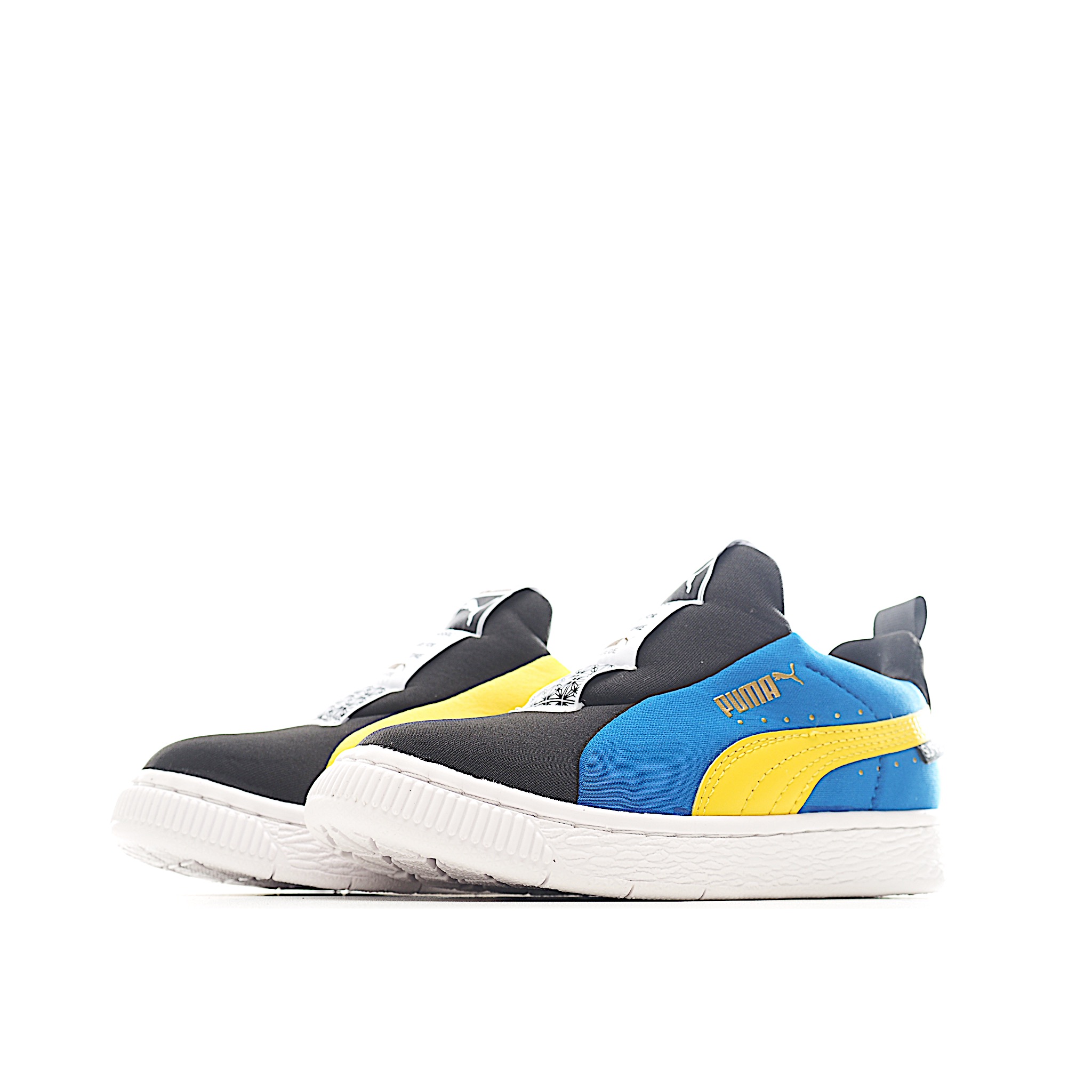 图片[2]-彪马复古一脚蹬休闲儿童板鞋 一脚蹬绒面板鞋，为孩子贴心打造，穿脱省心。以凹凸纹理细节、金属色 Logo 等细节，提升鞋款造型感，助力时髦出街。胶外底抓地耐穿，塑造平稳步伐。添加柔软织物鞋 面，舒适耐穿。 货号：4004 尺码：22-37-选品中心