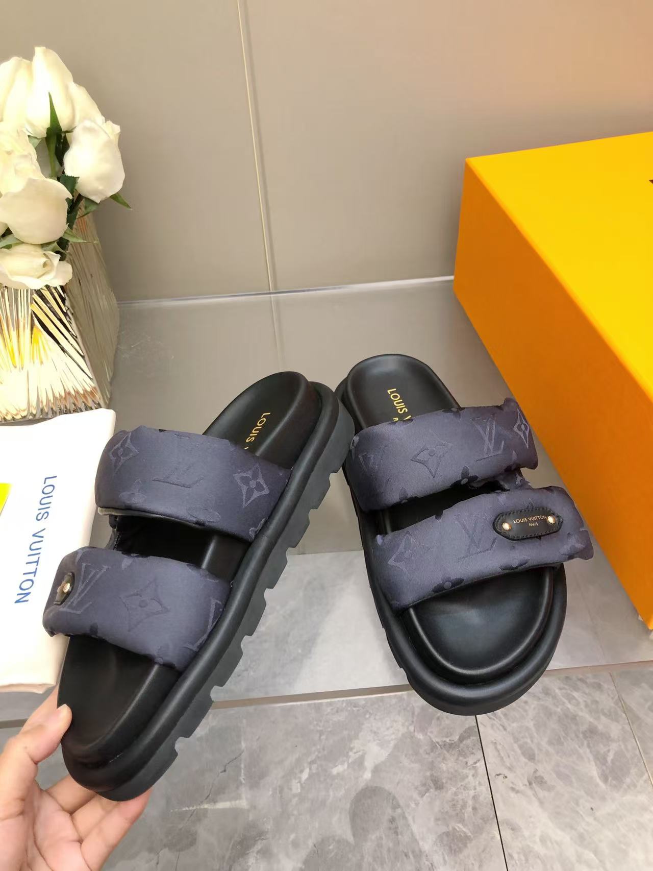Louis Vuitton Pool Pillow Comfortable Sandals - Perfect for Couples 6 a1743468800702 5814