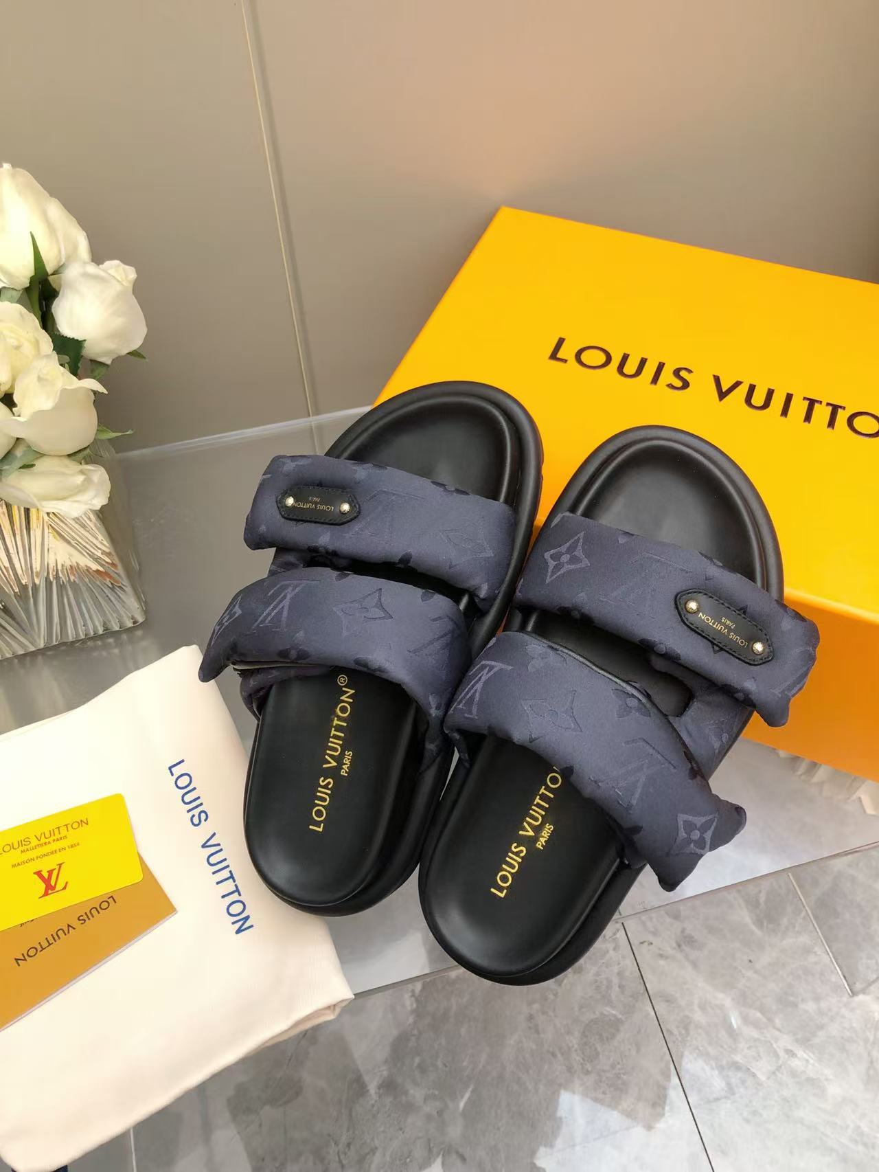 Louis Vuitton Pool Pillow Comfortable Sandals - Perfect for Couples 9 a1743468800746 1570
