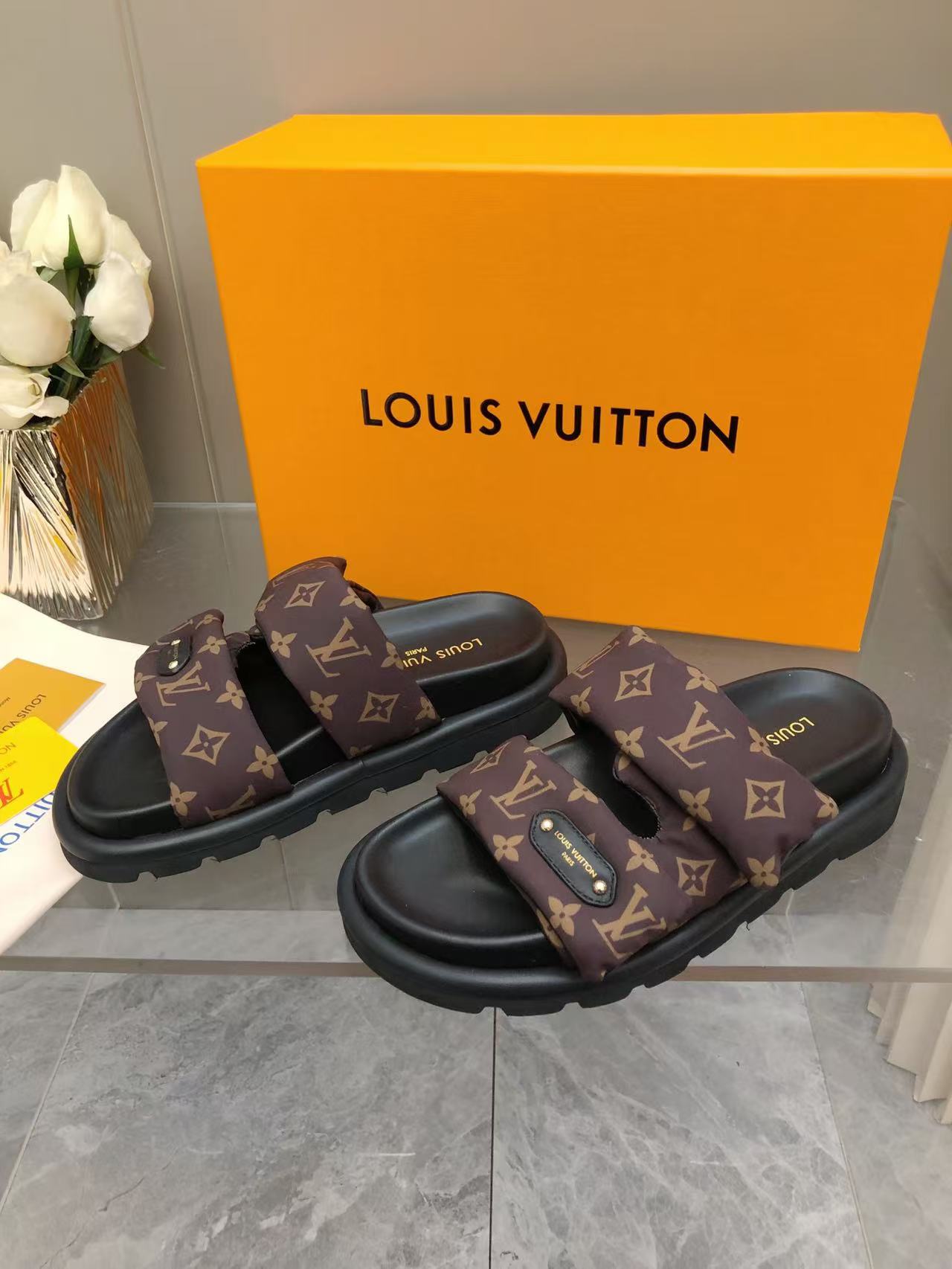 Louis Vuitton Pool Pillow Sandals - Comfortable & Stylish Couple Slides 9 a1743468860190 6257