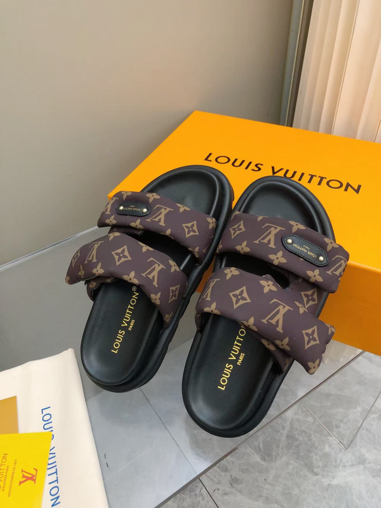 Louis Vuitton Pool Pillow Sandals - Comfortable & Stylish Couple Slides 10 a1743468860194 4834