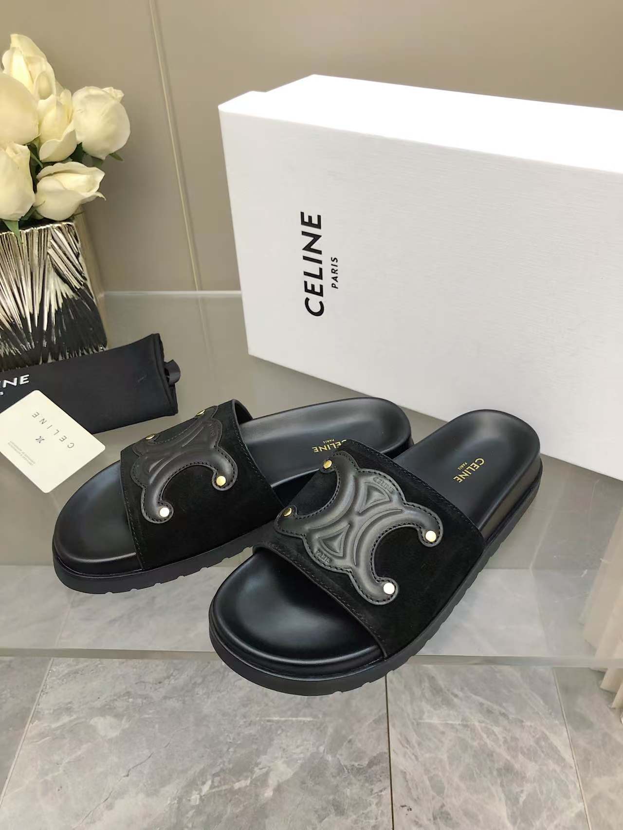 Celine Women's Triomphe Logo Leather Sandals Slides Summer Beach Slippers 4 a1746512586316 5112