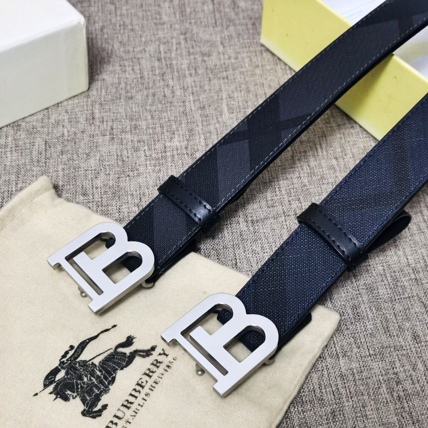 巴宝莉原单质量新款男士腰带进口小牛皮皮带专柜同步新款Burberry博柏利休闲款宽度3.5cm
