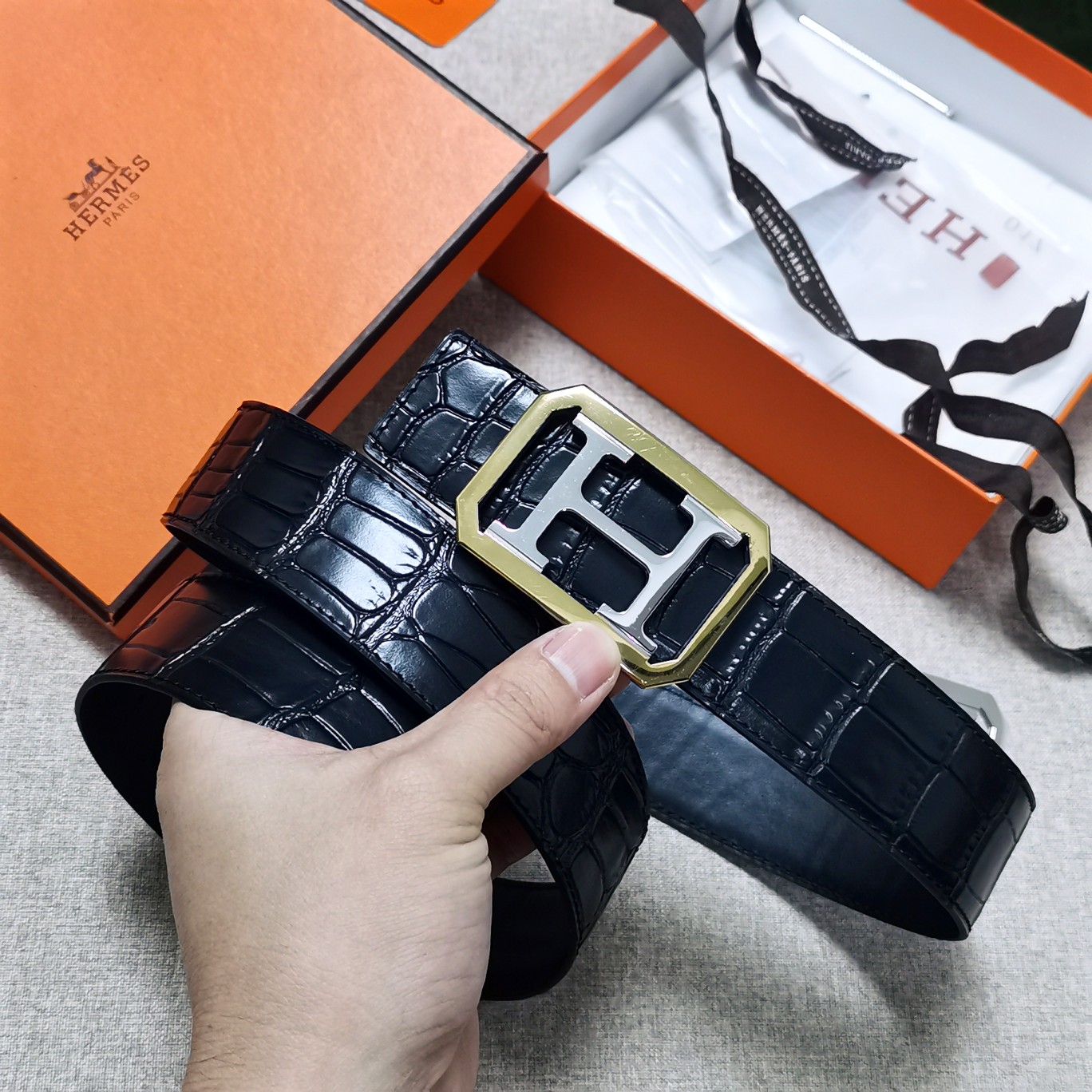 Hermes[正]原单爱马仕宽3.8cm进口原版皮带身双面可两面用H精品电镀五金！