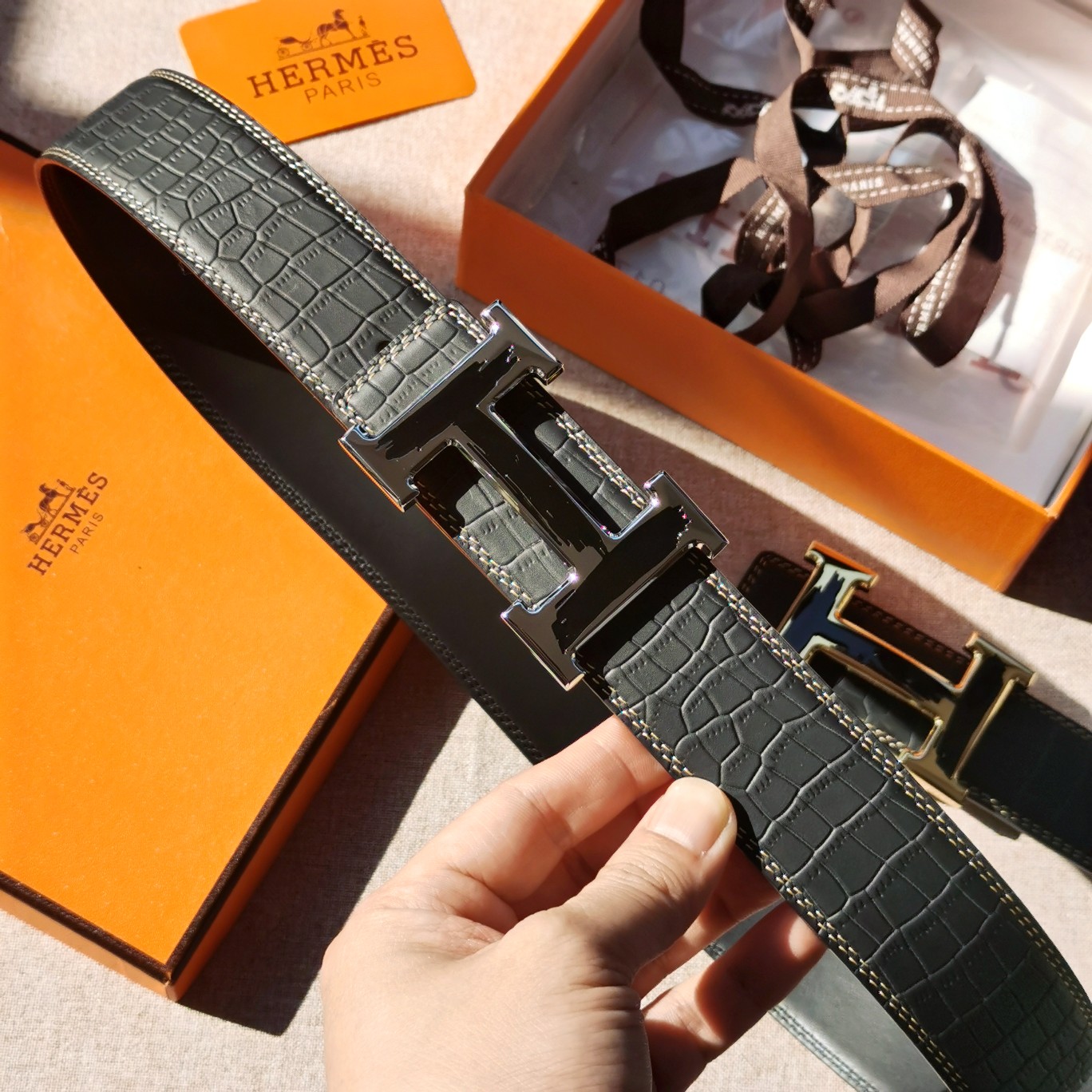 Hermès[正]爱马仕经典款双面原版原单品质进口头层牛皮寸半38mm配官网H亮金/亮银扣