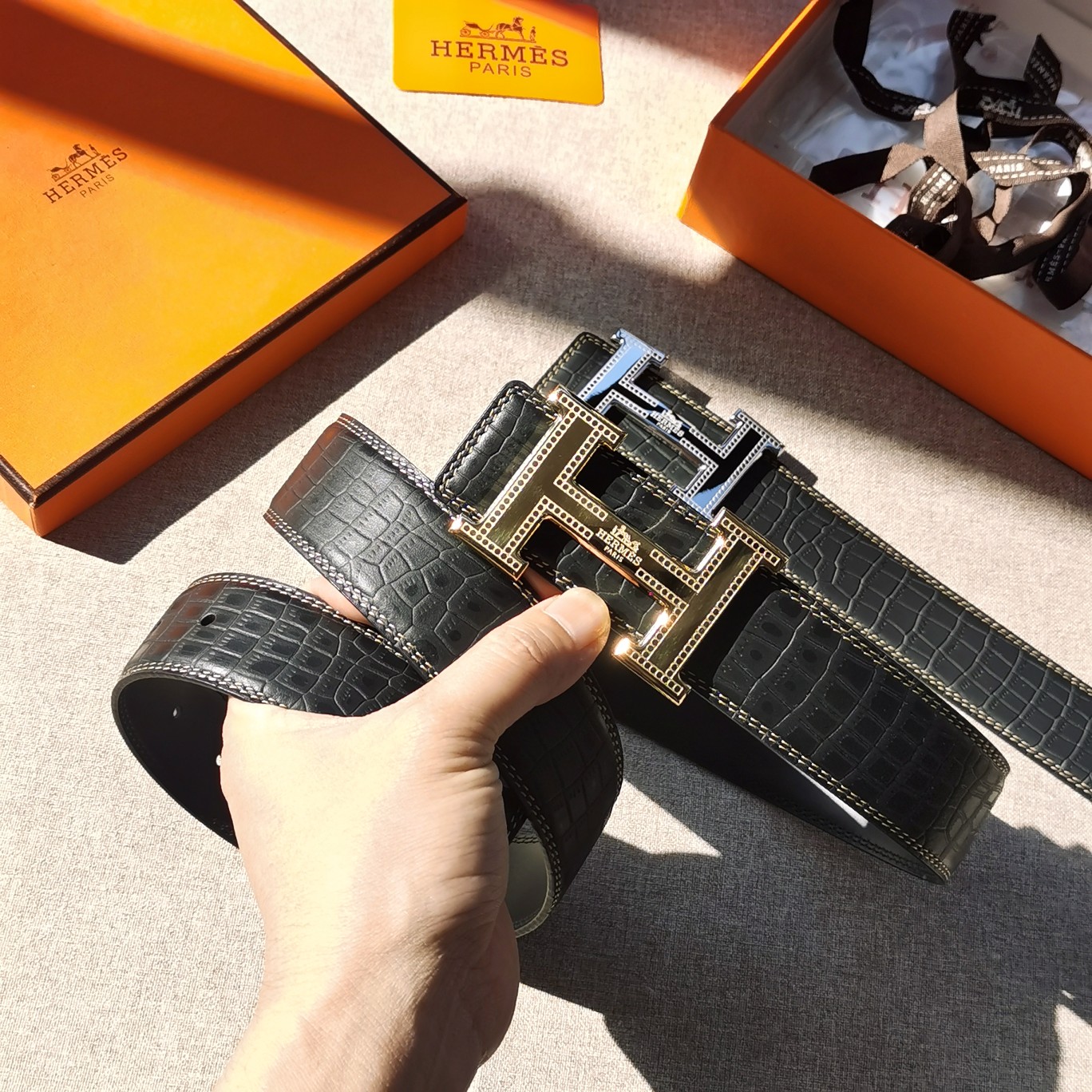 Hermès[正]爱马仕经典款双面原版原单品质进口头层牛皮寸半38mm配官网H亮金/亮银扣