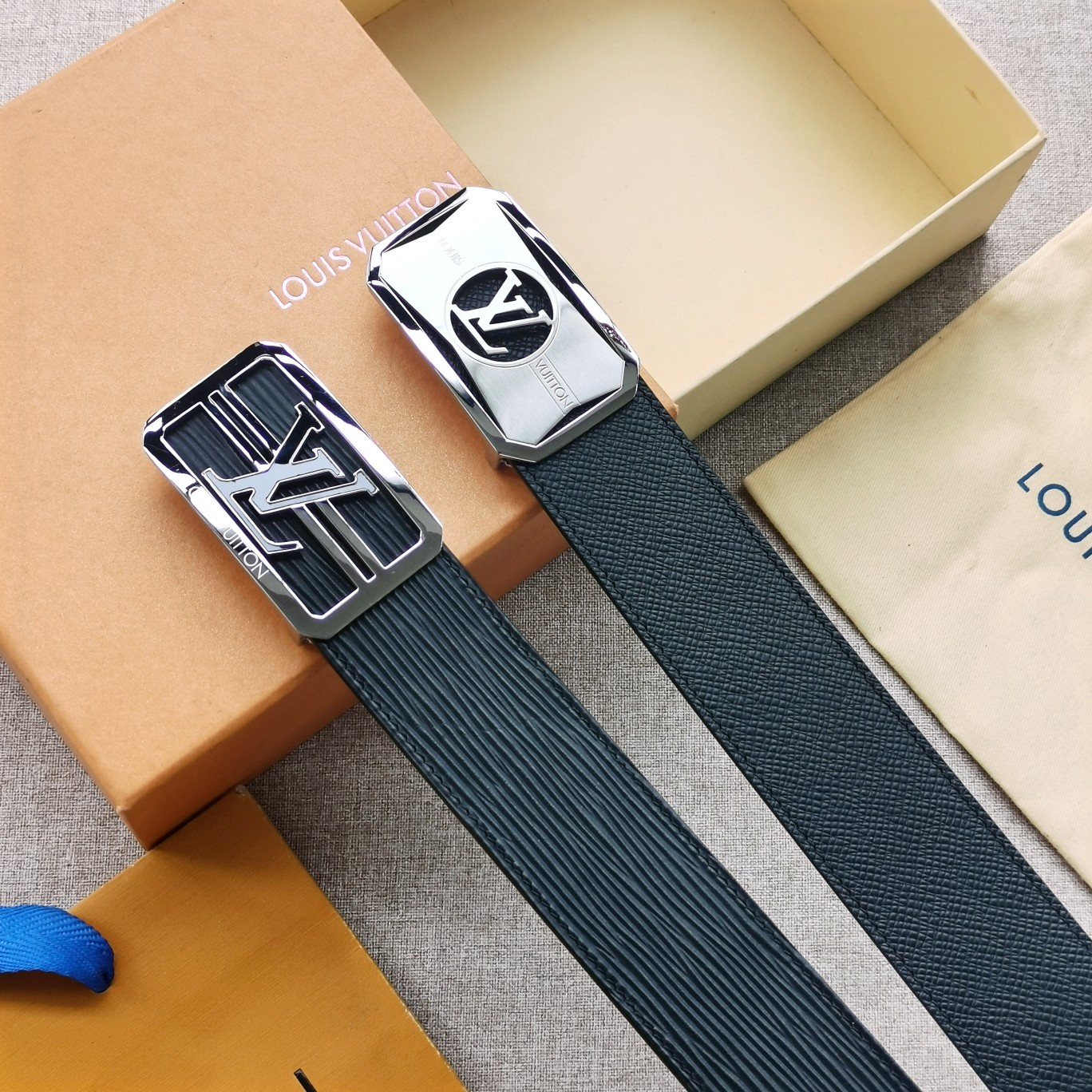 LOUISVUITTON[正]原单品质精挑细选头层牛皮搭配原单精品钢扣精工制作细节看图实物拍摄高端奢华宽