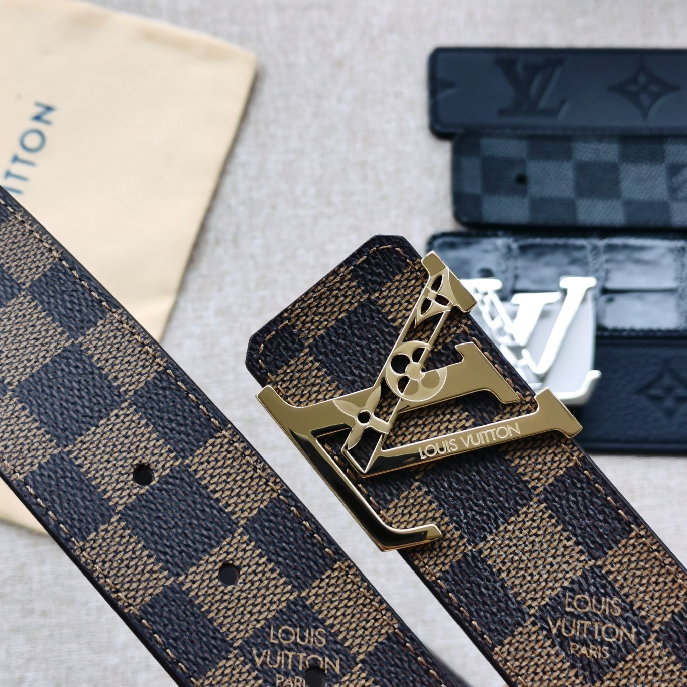 LV[正]路易威登原版品质代工厂货品40mm宽度正品一体铸造五金钢扣原厂皮料双面原厂定制面料区别市场货！