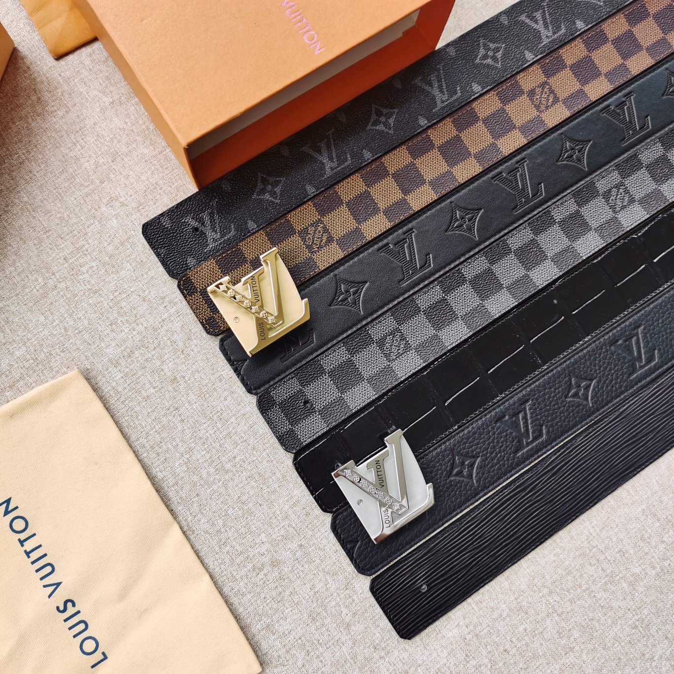 LV[正]路易威登原版品质代工厂货品40mm宽度正品一体铸造五金钢扣原厂皮料双面原厂定制面料区别市场货！