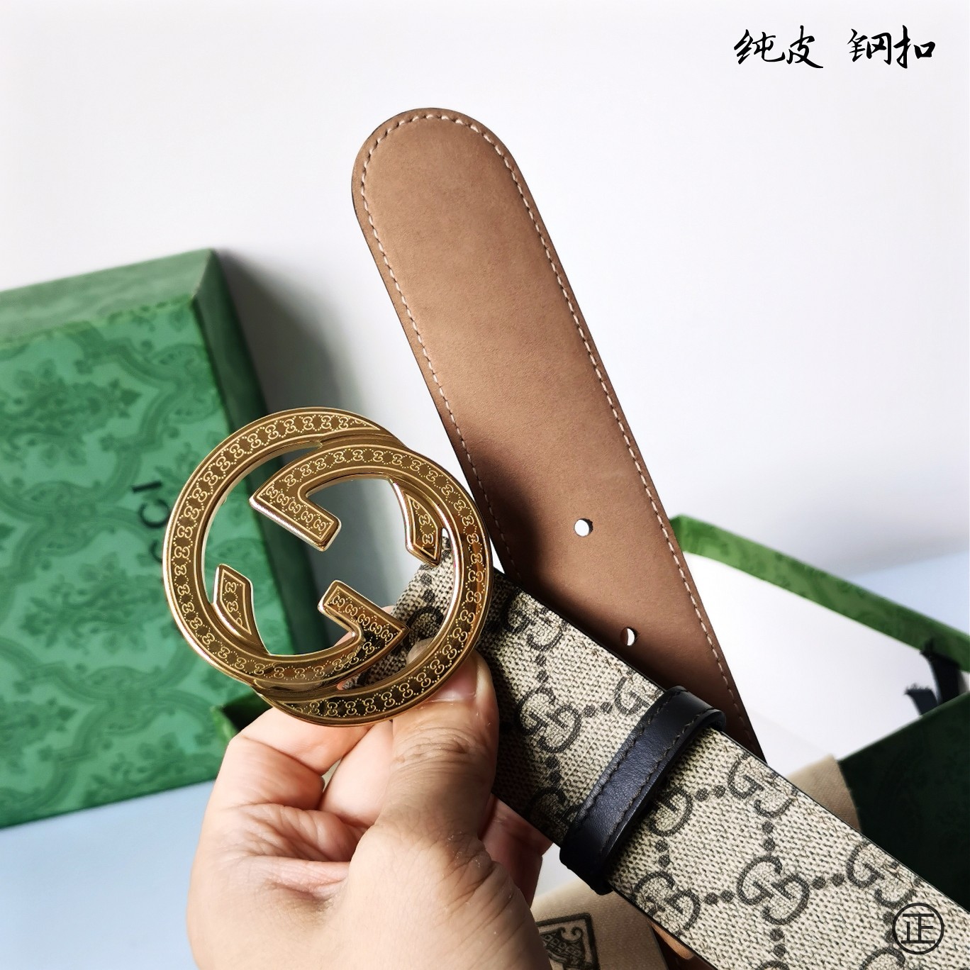   Gucci㊣ 新款面进口原厂压花小牛皮 搭配进口原版底和精品钢扣  宽4.0 Cm  永不过时款！