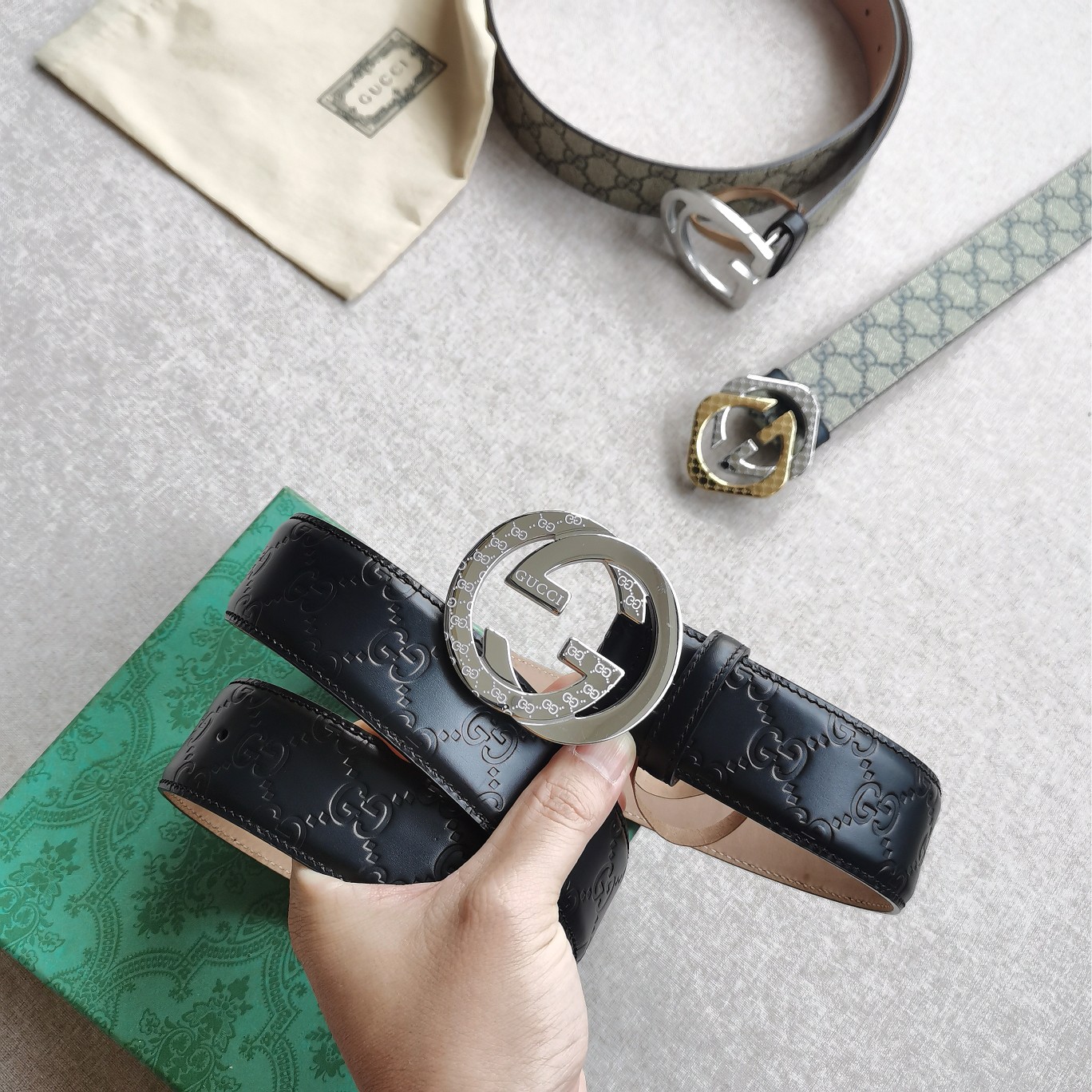Gucci㊣ 4.0cm 进口头层原版皮  纯钢五金扣，工艺精湛，原单品质，实物拍摄。