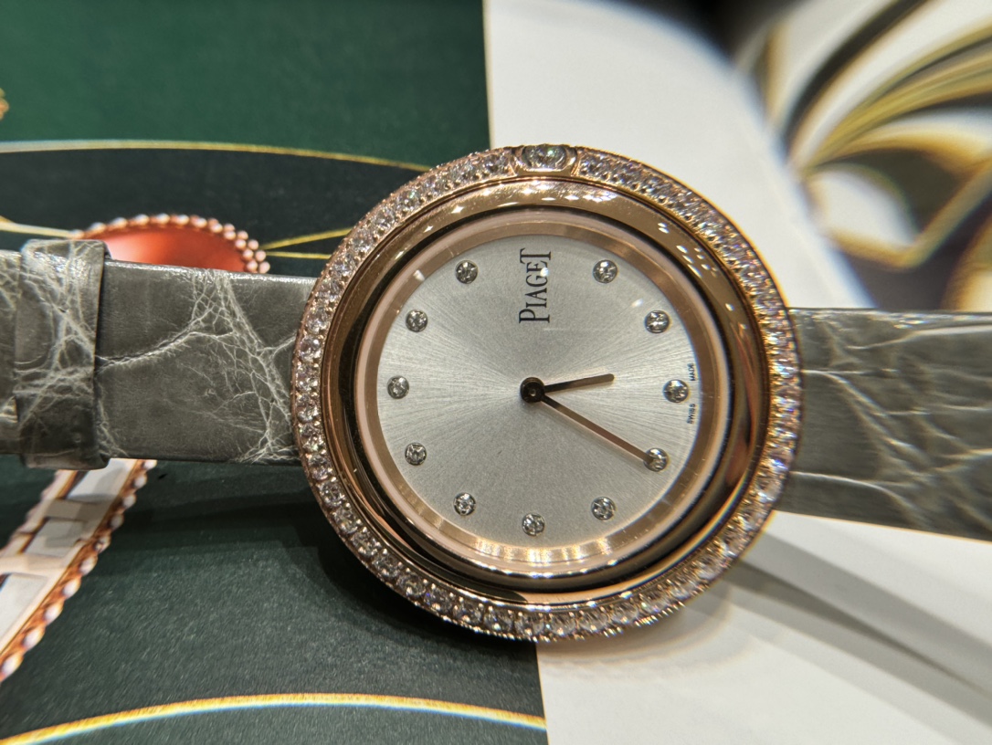 NO:728629,The highest quality on the entire network!  Best value for money!  Quality depends on details,19860909全网最高品质！最高性价比！细节看品质,,Watch