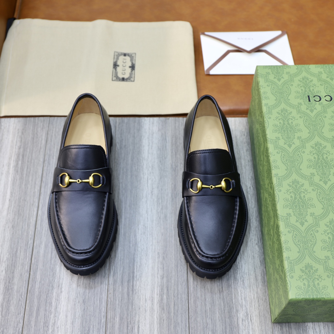 Calidad del pedido original: Marca: GUCCI (Gucci) Código estándar: 39–44 (38/45 se puede personalizar) Nivel: Nuevo mod…