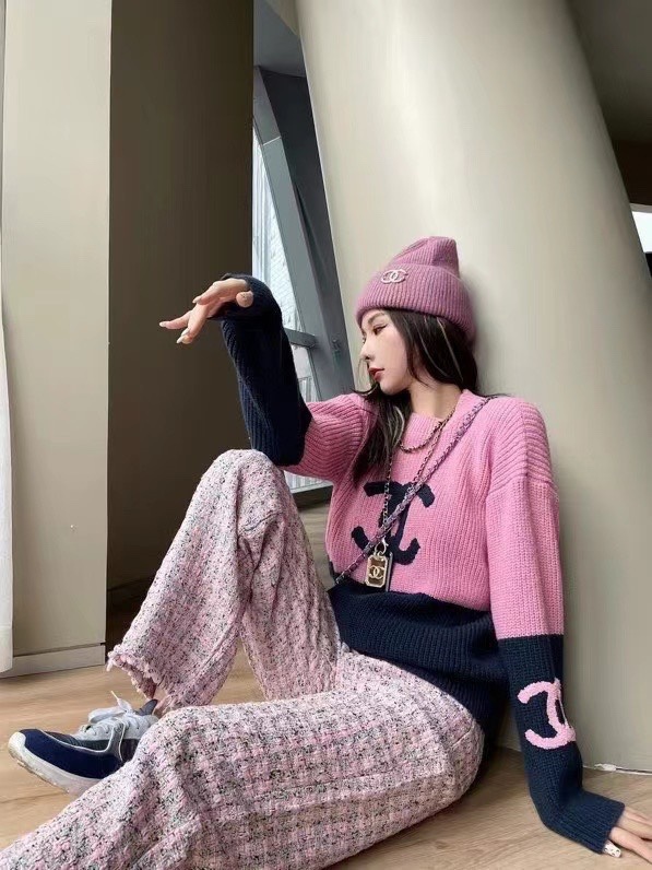 NO:189997,Another hit Ch@nel Xiaoxiang’s new rabbit hair is really amazing this year, and the color is very clean!  A must-have for everyone in winter, a thickened version of rabbit fur hat, fisherman hat, baseball hat, knit hat, hat, espadrilles, hats19860909跑量 又来一个爆款 Ch@nel 小香新款兔毛今年真的绝绝子,颜色很干净！冬天人手必备一顶加厚版本兔毛帽帽子渔夫帽棒球帽针织帽,帽子,espadrilles,hats,hat