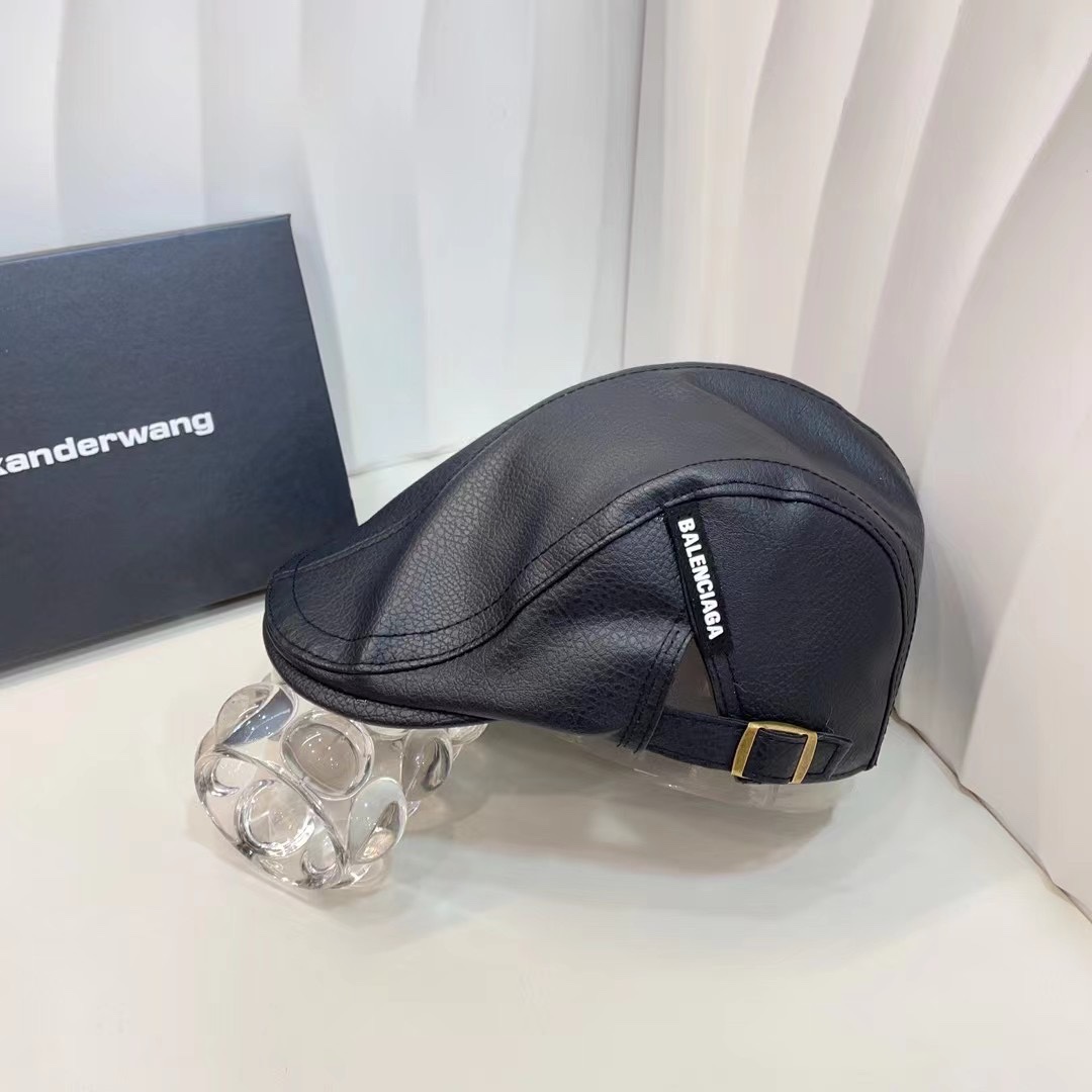 NO:190496,Running volume Balenciaga new leather forward hat Sweet and cool boss déjà vu hat Fisherman hat Baseball hat Knit hat, hat, balenciaga, espadrilles, hats19860909跑量 巴黎世家新款皮质前进帽 甜酷大佬既视感帽子渔夫帽棒球帽针织帽,帽子,balenciaga,espadrilles,hats,hat