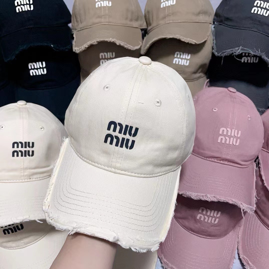 NO:191259,Running volume Miu~New style of loose beard baseball cap This baseball cap is really versatile and out of date, and the cost-effectiveness is also very beautiful, so beautiful that it counterattack~Hat Fisherman's hat Baseball cap Knitted hat, hat, miumiu, espadrilles, hats19860909跑量 Miu～新款散须棒球帽 这款棒球帽真的百搭不过时,性价比也很高,美到逆袭～帽子渔夫帽棒球帽针织帽,帽子,miumiu,espadrilles,hats,hat