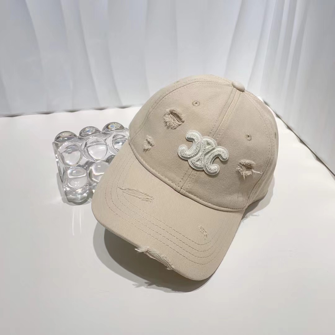 NO:191268,Running celin~ New ripped street style cotton baseball cap, personalized and fashionable style, casual and cool feeling, neutral style, same style for men and women!  A variety of colors, super easy to match!  Material: Cotton Head circumference: 56-58cm hat Fisherman's hat Baseball hat Knitted hat, hat, celine, espadrilles, hats19860909跑量 celin～新款破洞街头风棉布棒球帽,个性时尚款 休闲带点酷酷的感觉,中性款 男女同款！多种色系,超好搭！ 材质:棉 头围:56-58cm均可帽子渔夫帽棒球帽针织帽,帽子,celine,espadrilles,hats,hat