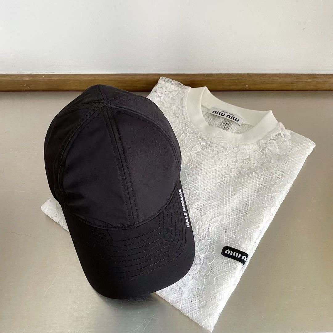 NO:191294,Running volume high-end!  -Letter logo baseball cap B's hat is very stylish. Wear a huge face-showing hat. Fisherman's hat baseball cap knit hat, hat, espadrilles, hats19860909跑量 高版！ -字母logo鸭舌帽 B家的帽型很绝 佩戴巨显脸小帽子渔夫帽棒球帽针织帽,帽子,espadrilles,hats,hat