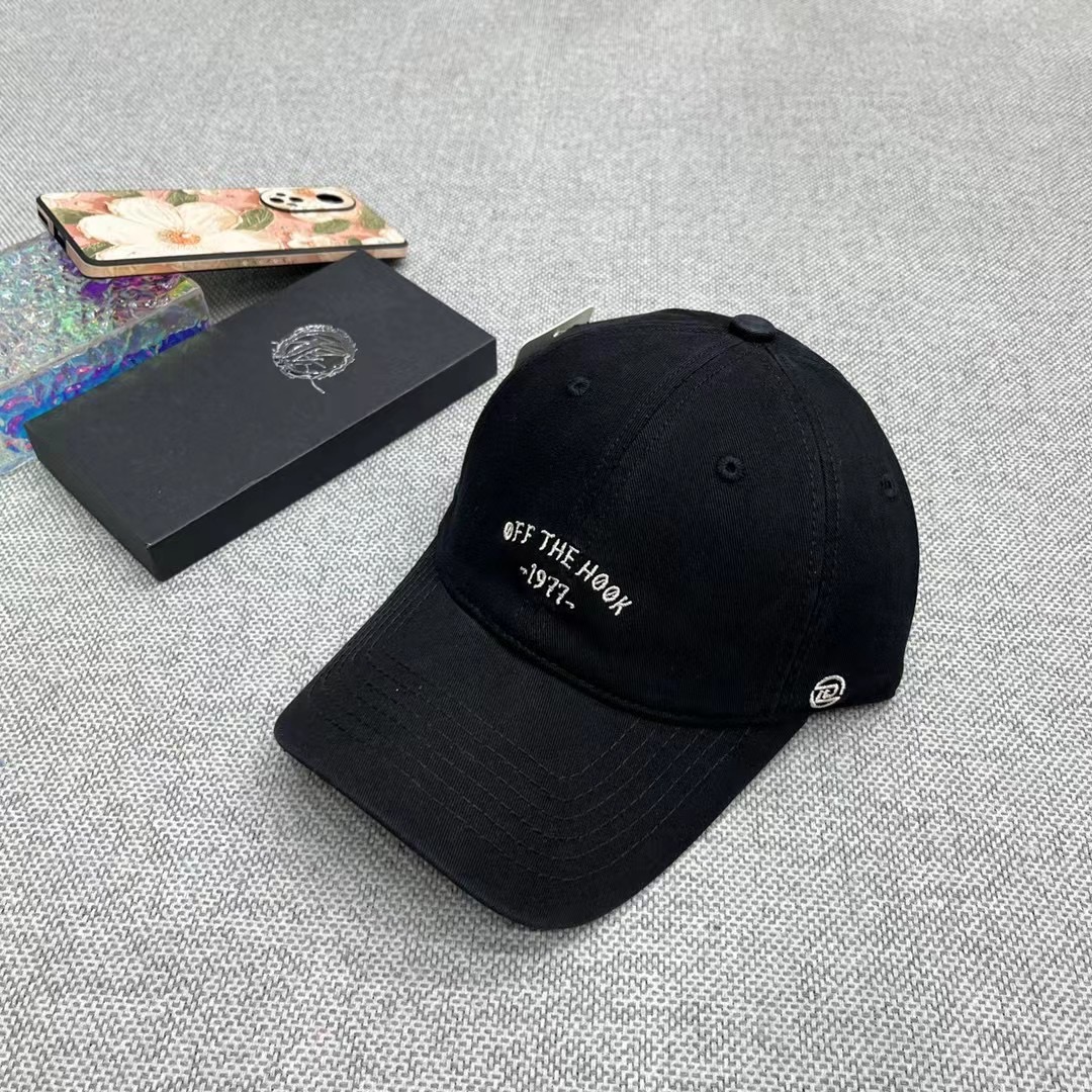 NO:191660,Running volume trendy brand new four-season baseball cap high quality custom logo Material: cotton Head circumference: 56-58 All-can be hat Fisherman's hat Baseball cap Knit hat, hat, espadrilles, hats19860909跑量 潮牌新款四季棒球帽 高品质定制logo 材质:棉 头围:56-58均可帽子渔夫帽棒球帽针织帽,帽子,espadrilles,hats,hat