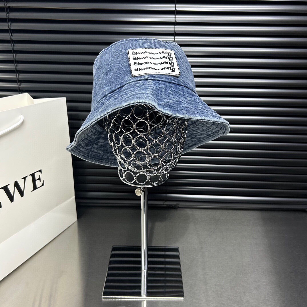 NO:192102,Running volume Wang Cowboy Fisherman's Hat Very fashionable ~ Must have styling ~ Three versatile colors will never be used mints ~ Necessary artifact ~ Hat Fisherman's Hat Baseball Hat Knitted Hats, Hats, espadrilles, hats19860909跑量 Wang牛仔渔夫帽 非常洋气~拗造型必备 百搭的三个颜色绝不会踩雷 必备神器~帽子渔夫帽棒球帽针织帽,帽子,espadrilles,hats,hat