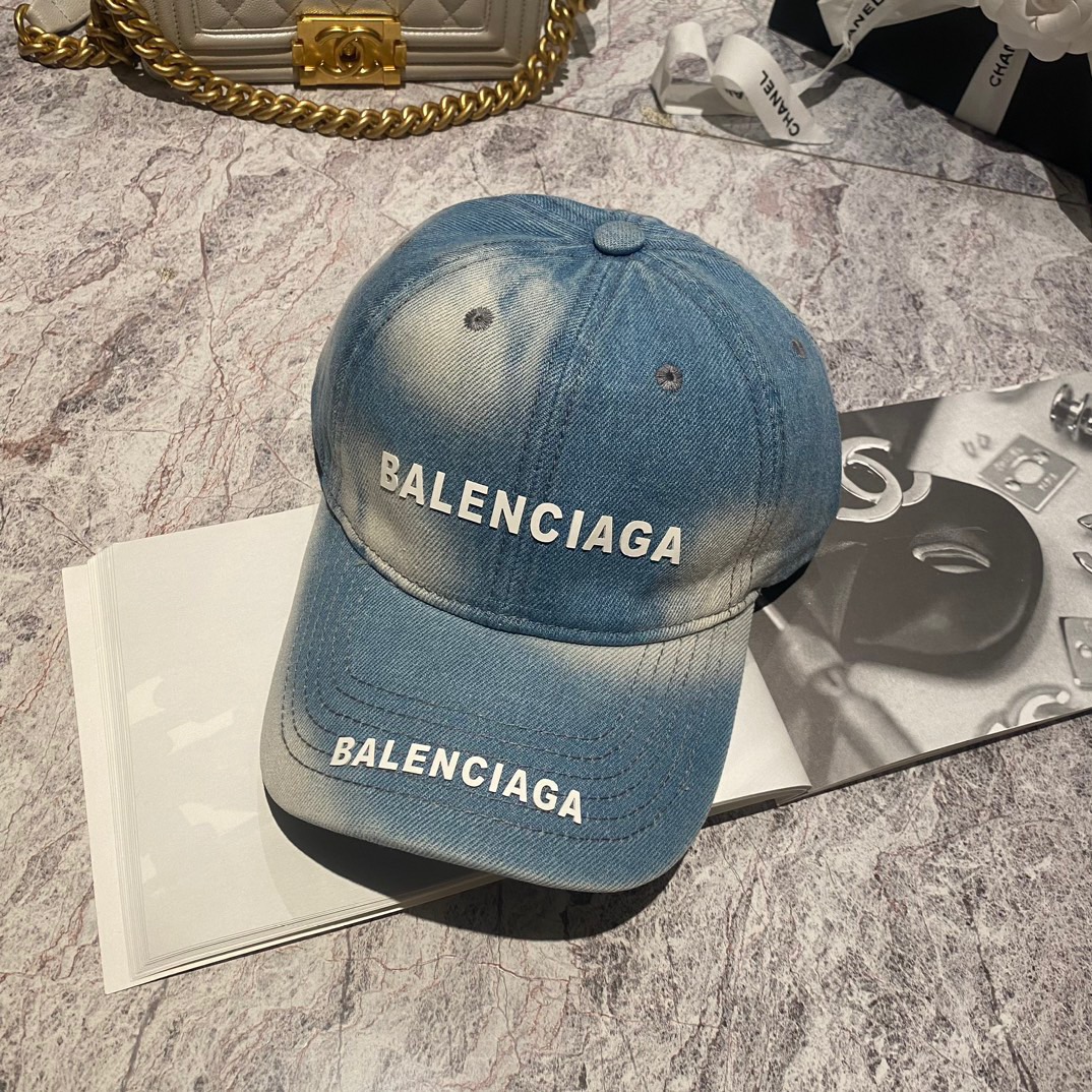NO:192105,Running volume Balencia~New Washing Baseball Cap The old craftsmanship is very high-end and can be worn all seasons!  Head circumference 56-58cm hat Fisherman hat Baseball hat Knit hat, hat, balenciaga, espadrilles, hats19860909跑量 Balencia～新款洗水棒球帽 做旧工艺很高级,四季可戴！ 头围56-58cm帽子渔夫帽棒球帽针织帽,帽子,balenciaga,espadrilles,hats,hat