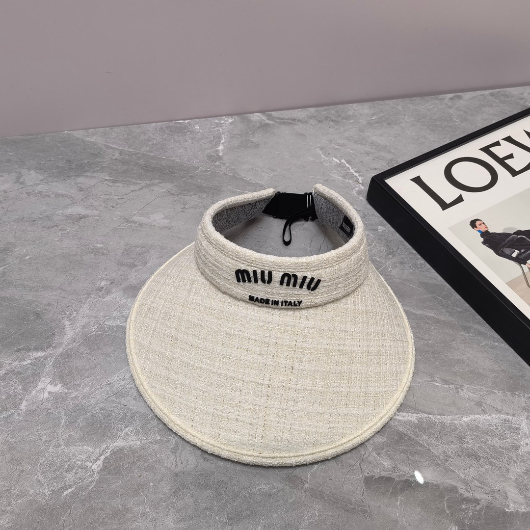 NO:192112,Running volume Miu~ Order model empty top hat Summer sunshade shell empty top hat, widened brim 180° full face sun protection High-efficiency sunshade, small face style, big head baby, safe to buy Head circumference: 56-cm can be worn with hat Fisherman hat Baseball hat Knitted hat, hat, miumiu, espadrilles, hats19860909跑量 Miu～订单款空顶帽 夏日遮阳贝壳空顶帽,大檐加宽180°全脸防晒 高效遮阳,显脸小的款式 大头宝宝放心入手 头围:56-cm均可佩戴帽子渔夫帽棒球帽针织帽,帽子,miumiu,espadrilles,hats,hat