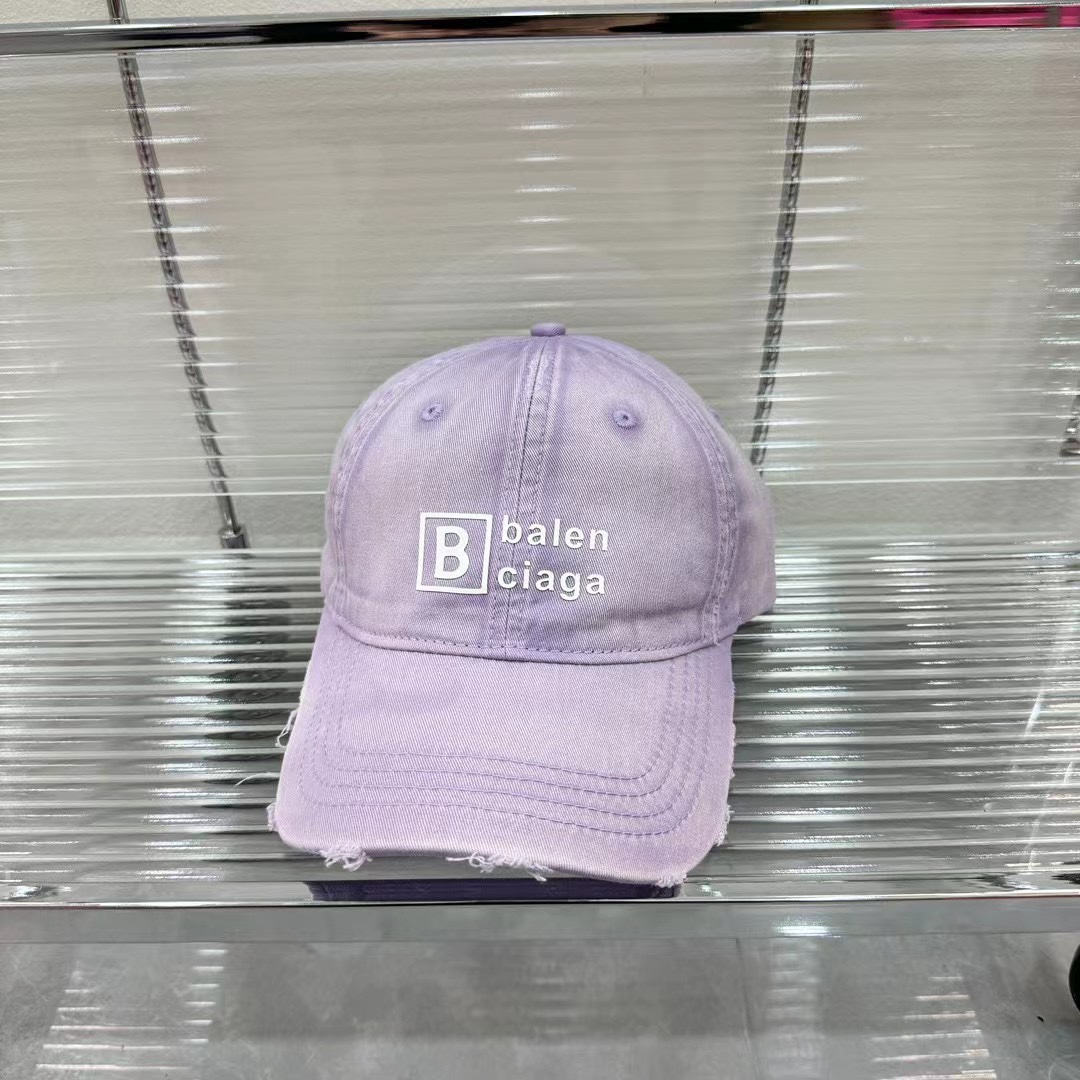NO:192799,Running volume Balenciaga new ripped street style cotton baseball cap, personalized and fashionable style, casual and cool feeling, neutral style, same style for men and women!  A variety of colors, super easy to match!  Material: Cotton Head circumference: 56-58cm hat Fisherman's hat Baseball hat Knitted hat, hat, balenciaga, espadrilles, hats19860909跑量 巴黎世家新款破洞街头风棉布棒球帽,个性时尚款 休闲带点酷酷的感觉,中性款 男女同款！多种色系,超好搭！ 材质:棉 头围:56-58cm均可帽子渔夫帽棒球帽针织帽,帽子,balenciaga,espadrilles,hats,hat