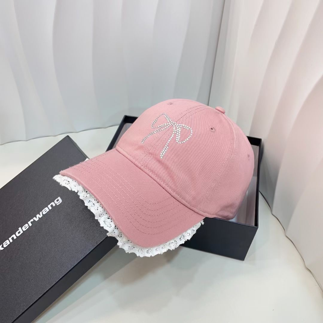 NO:192823,Running volume Miu~Exclusive customization Xiaohongshu hits!  Three-dimensional pearl & lace lace sweater, full of sweetness!  Hat fisherman hat baseball hat knit hat, hat, miumiu, espadrilles, sweaters, hats19860909跑量 Miu～独家定制 小红书爆款！ 立体珍珠&蕾丝花边毛衣,甜美十足！帽子渔夫帽棒球帽针织帽,帽子,miumiu,espadrilles,sweaters,hats,hat