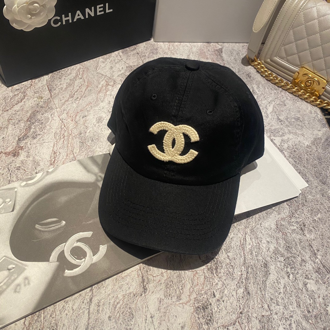 NO:192822,Running volume Chanel~New four-season baseball cap High quality custom logo Material: cotton Head circumference: 56-58 All-can be hat Fisherman's hat Baseball cap Knit hat, hat, chanel, espadrilles, hats19860909跑量 香奈儿～新款四季棒球帽 高品质定制logo 材质:棉 头围:56-58均可帽子渔夫帽棒球帽针织帽,帽子,chanel,espadrilles,hats,hat