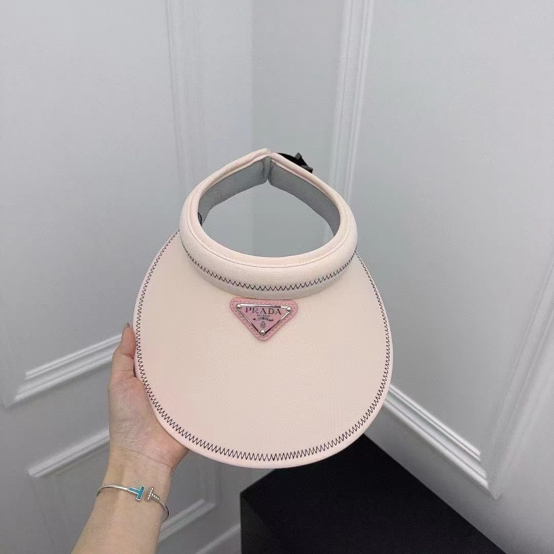 NO:192853,Running volume Prad~New big hat with brim and empty top hat, the whole high-end one is here to stay!  Ice silk cotton, this summer's hot fabric, light and comfortable, high-quality hat, fisherman's hat, baseball hat, knit hat, hat, prada, espadrilles, hats19860909跑量 Prad～新款大帽沿空顶帽, 一整个高级住了！冰丝棉,今年夏季的爆款面料,轻盈舒适 高品质帽子渔夫帽棒球帽针织帽,帽子,prada,espadrilles,hats,hat