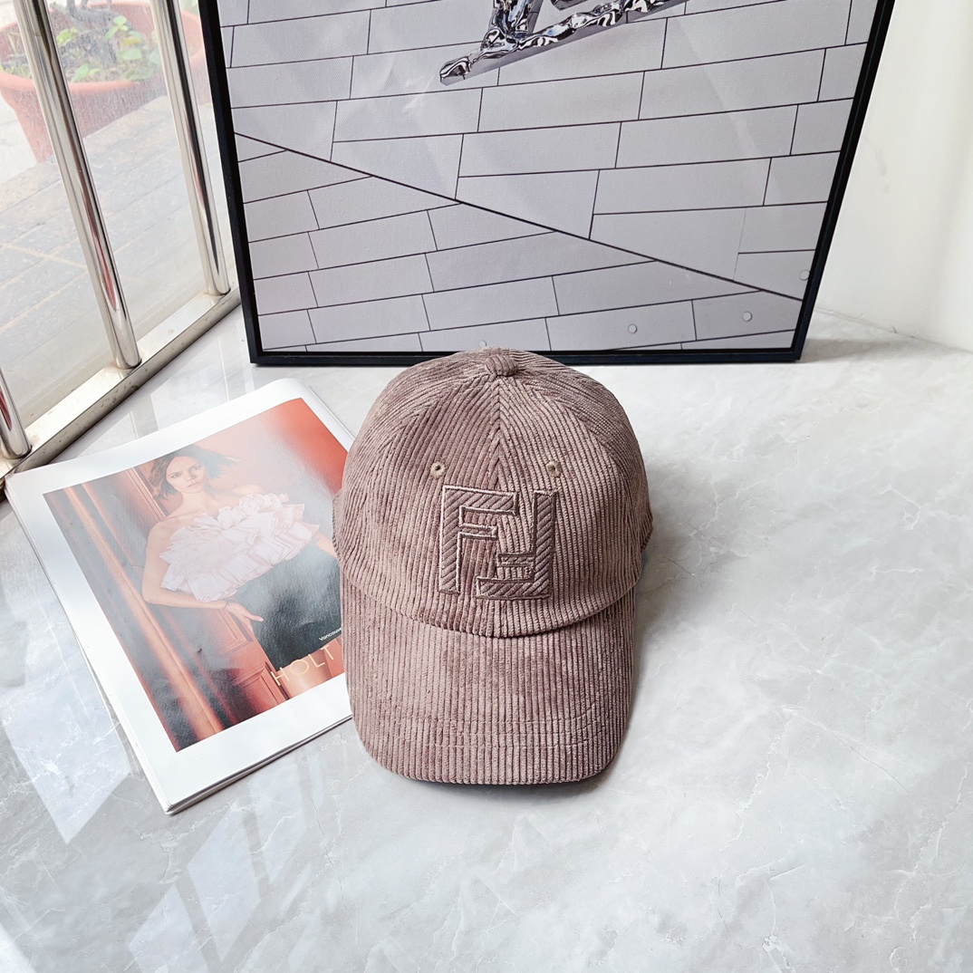 NO:193081,Running volume Fendi new velvet baseball hat for men and women. A super versatile style, the same style as the stars, the corduroy has a good texture, not thick and not hot when worn. Head circumference: about 57cm hat, straw hat, fisherman hat, baseball hat, hat, fendi, espadrilles, hats19860909跑量 芬迪新款男女丝绒棒球帽 超级百搭的一个款,明星同款,灯芯绒质感很好,不厚戴着不热. 头围:57cm左右帽子草帽渔夫帽棒球帽,帽子,fendi,espadrilles,hats,hat