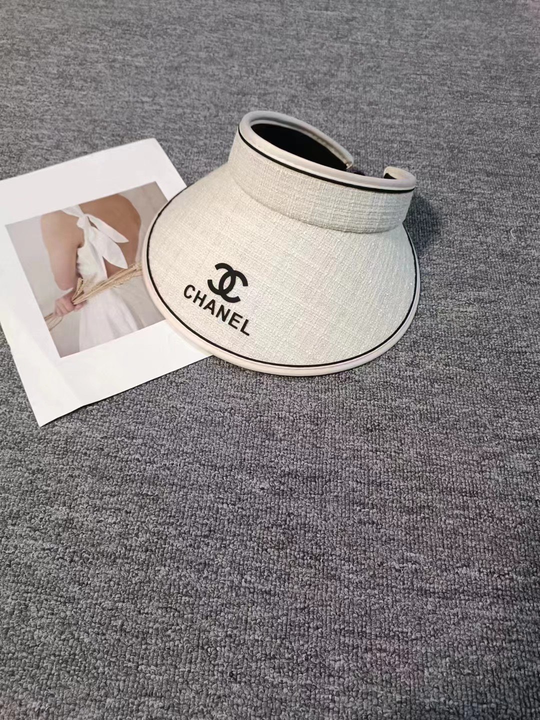 NO:194767,Running volume Xiaoxiang classic version of empty top hat very versatile and not picky. Tweed fabric hat fisherman hat baseball hat knit hat, hat, espadrilles, hats19860909跑量 小香经典版空顶帽 很百搭 不挑人 粗花呢的面料帽子渔夫帽棒球帽针织帽,帽子,espadrilles,hats,hat