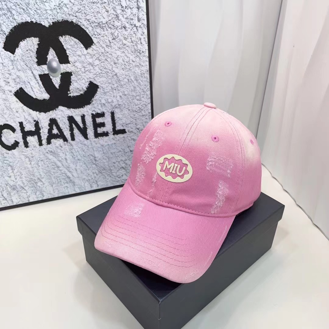 NO:195409,Running volume Miu~ Baseball cap New gradient color system~ Fashionable, full of high-end feel, and the hat shape is positive!  Hat fisherman hat baseball hat knit hat, hat, miumiu, espadrilles, hats19860909跑量 Miu～棒球帽 新款渐变色系～ 洋气 高级感十足 帽型正！帽子渔夫帽棒球帽针织帽,帽子,miumiu,espadrilles,hats,hat