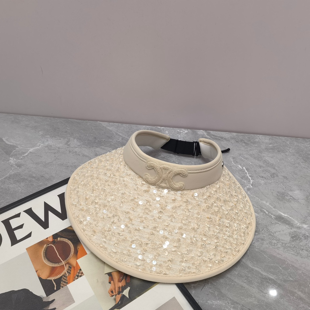 NO:195401,Running celin~Sequin empty top hat Summer sunshade shell empty top hat, widened brim 180° full face sun protection High-efficiency sunshade, small face styles for big head babies to buy with confidence Head circumference: 56-60cm can be worn with hat Fisherman hat Baseball hat Knitted hat, hat, celine, espadrilles, hats19860909跑量 celin～亮片空顶帽 夏日遮阳贝壳空顶帽,大檐加宽180°全脸防晒 高效遮阳,显脸小的款式 大头宝宝放心入手 头围:56-60cm均可佩戴帽子渔夫帽棒球帽针织帽,帽子,celine,espadrilles,hats,hat