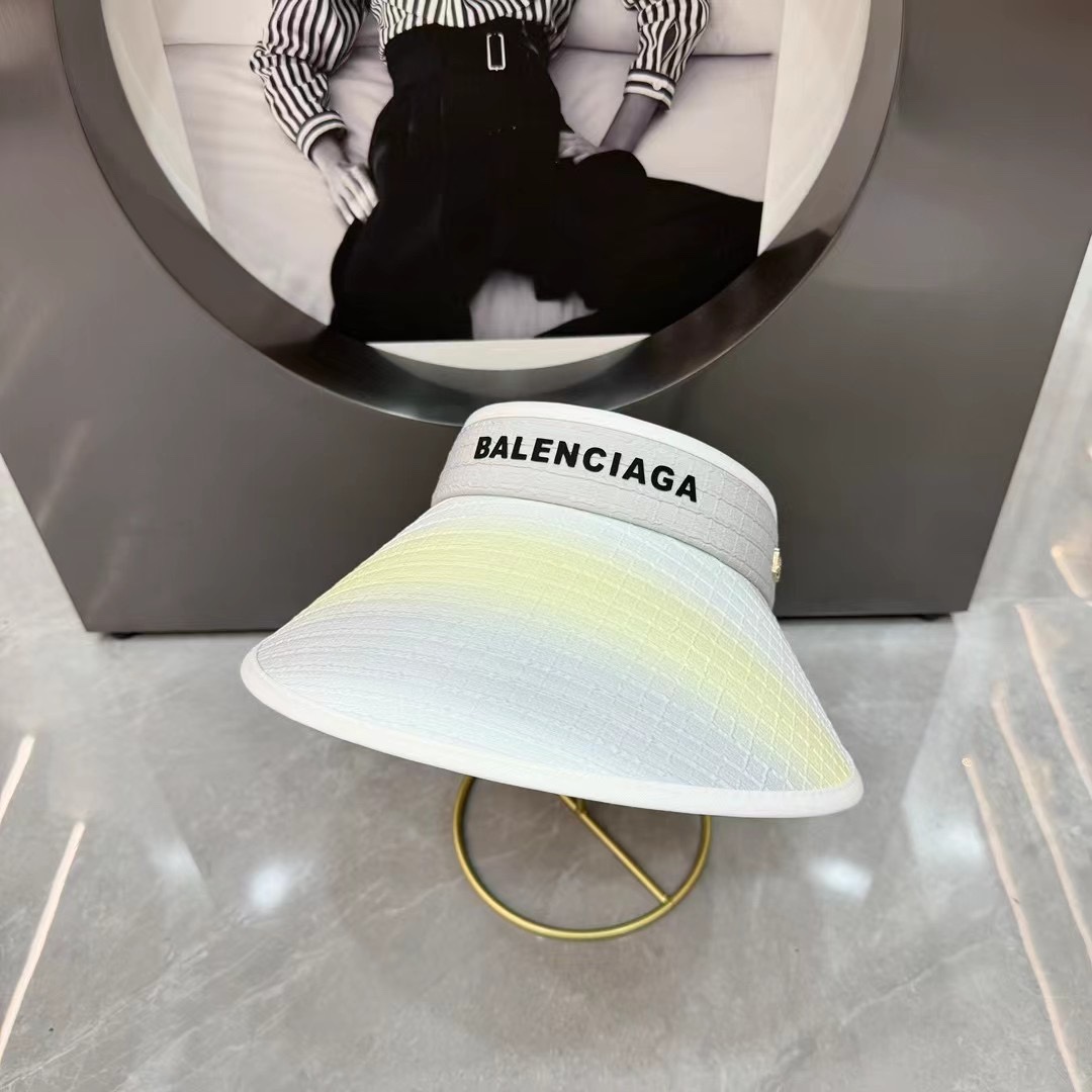 NO:195964,Running volume Balenciaga summer limited edition rendering empty top hat, interwoven rendering, exquisite and elegant. It is no longer the monotony of solid color design, rainbow colors are used on the hat, and the style is trendy and novel!  Hat fisherman hat baseball hat knit hat, hat, balenciaga, espadrilles,hats19860909跑量 巴黎世家夏季限量款渲染空顶帽 交织渲染,精致优雅. 不再是纯色设计的单调,彩虹色运用在帽子上,款式潮流新颖！帽子渔夫帽棒球帽针织帽,帽子,balenciaga,espadrilles,hats,hat