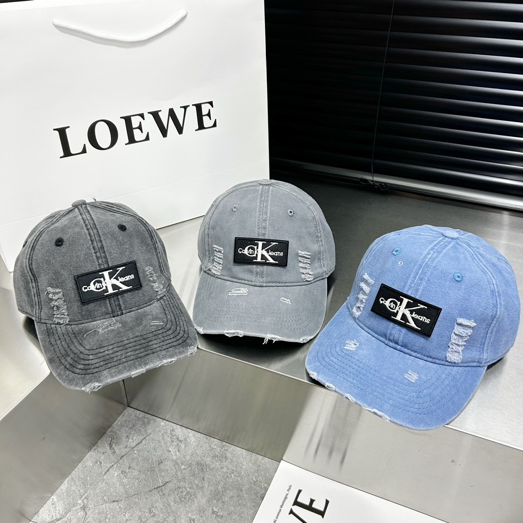 NO:196504,Running volume CK new ripped wash cotton baseball cap, personalized and fashionable style, casual and cool feeling, the same style for men and women!  Material: Cotton Head circumference: 56-58cm hat Fisherman's hat Baseball hat Knitted hat, hat, espadrilles, hats19860909跑量 CK新款破洞洗水棉布棒球帽,个性时尚款 休闲带点酷酷的感觉,男女同款！ 材质:棉 头围:56-58cm均可帽子渔夫帽棒球帽针织帽,帽子,espadrilles,hats,hat