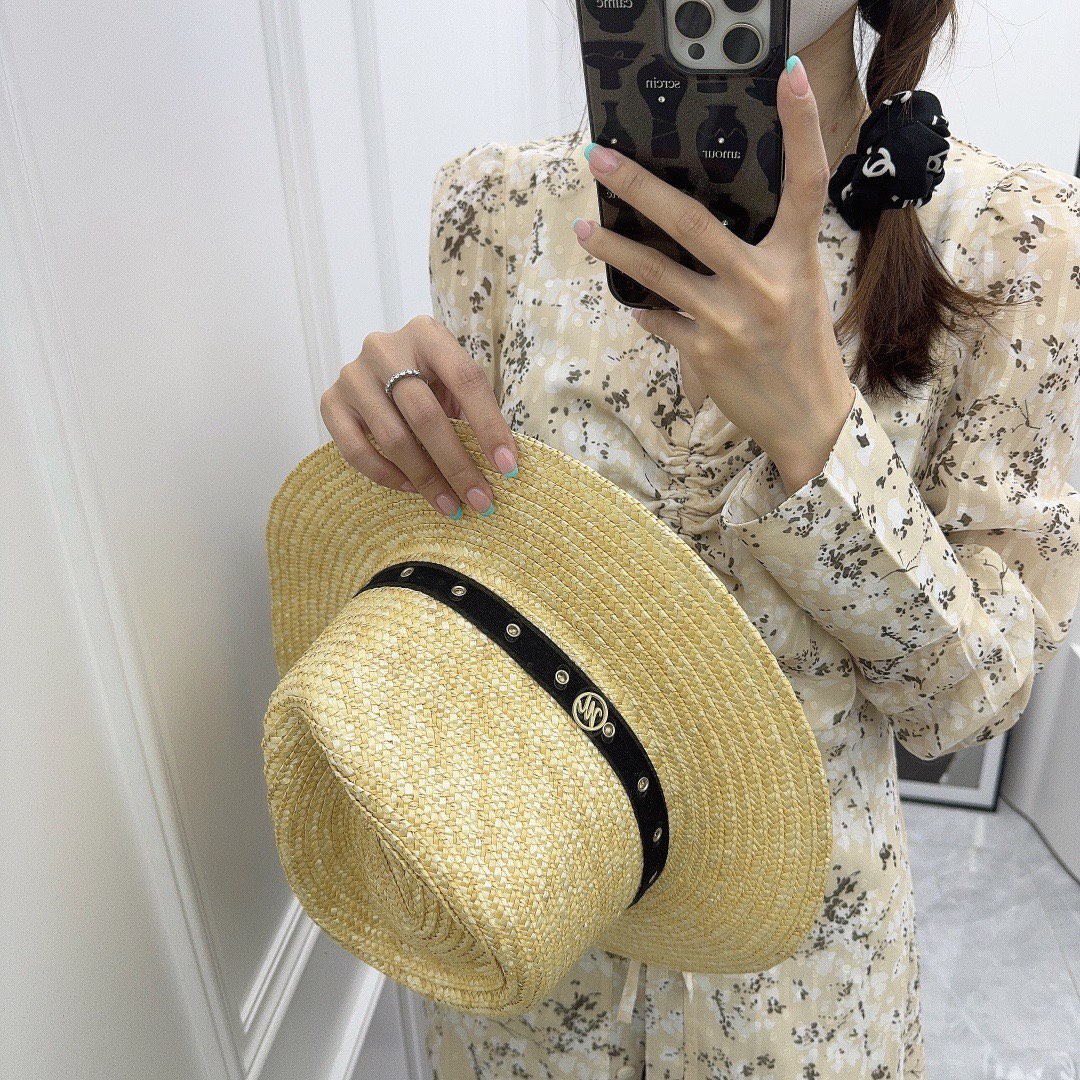 NO:196518,Running volume Xiaoxiang's new vacation style top hat natural straw grass is very sweet and cool!  Hat fisherman hat baseball hat knit hat, hat, espadrilles,hats19860909跑量 小香新款度假风礼帽 天然麦秆草 甜酷十足！帽子渔夫帽棒球帽针织帽,帽子,espadrilles,hats,hat