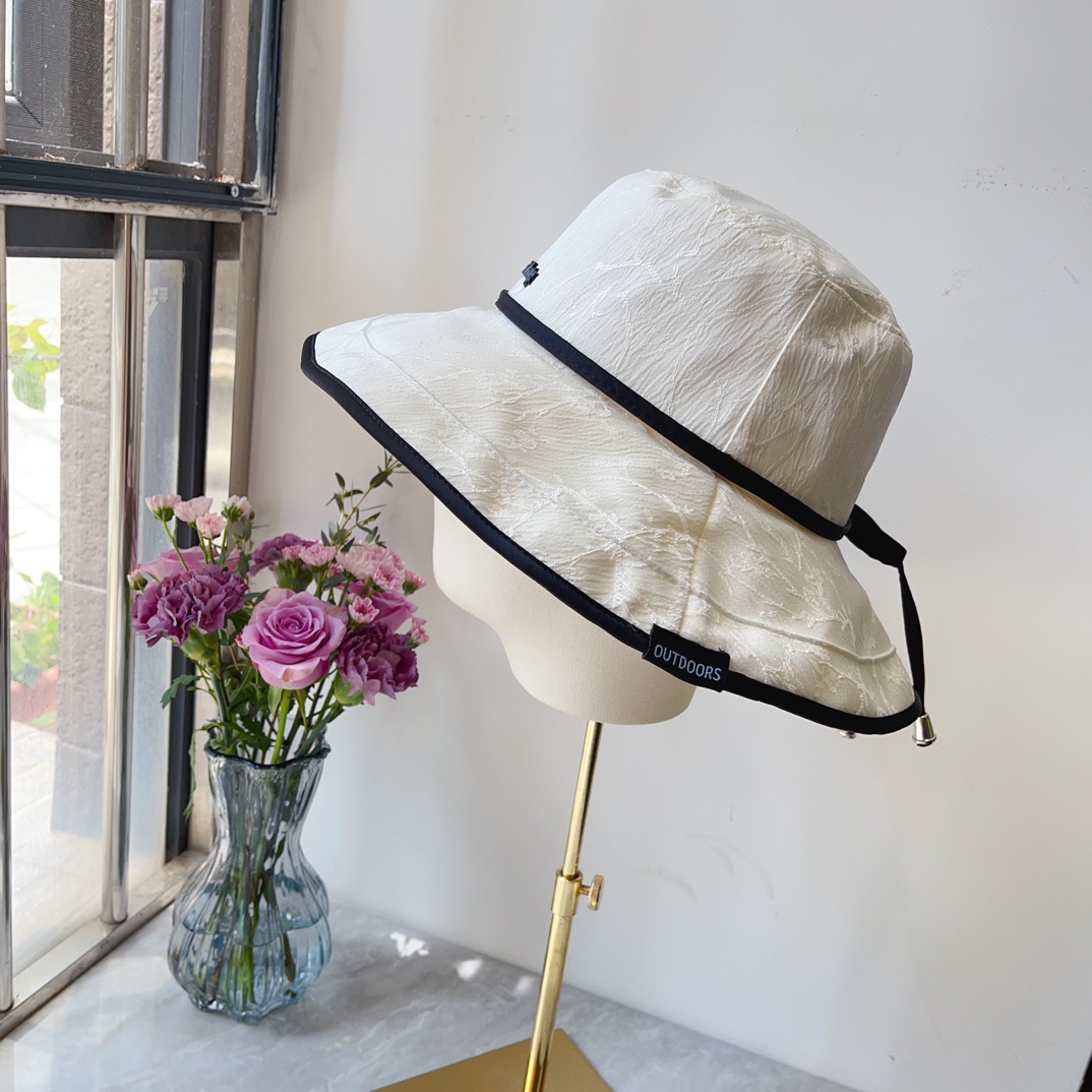 NO:196874,Running volume Balenciaga new fisherman hat craft fabric design full of hat fisherman hat baseball hat knit hat, hat, balenciaga, espadrilles, hats19860909跑量 巴黎世家新款渔夫帽 工艺面料设计感满满帽子渔夫帽棒球帽针织帽,帽子,balenciaga,espadrilles,hats,hat