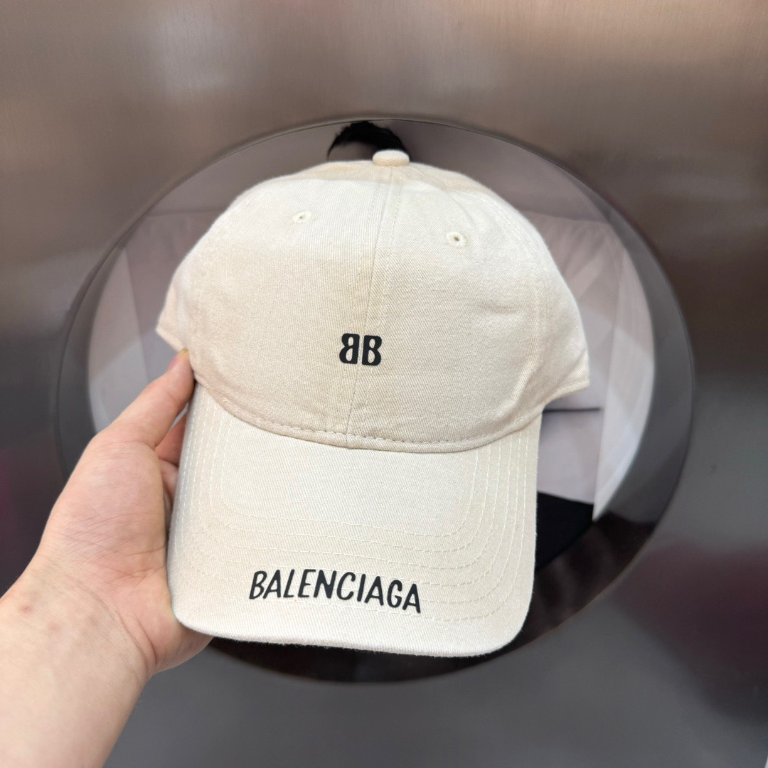 NO:196896,Running volume: Paris new baseball cap, new gradient color system~ fashionable, full of high-end feel, and the hat shape is positive!  Hat fisherman hat baseball hat knit hat, hat, espadrilles,hats19860909跑量 巴黎新款棒球帽 新款渐变色系～ 洋气 高级感十足 帽型正！帽子渔夫帽棒球帽针织帽,帽子,espadrilles,hats,hat