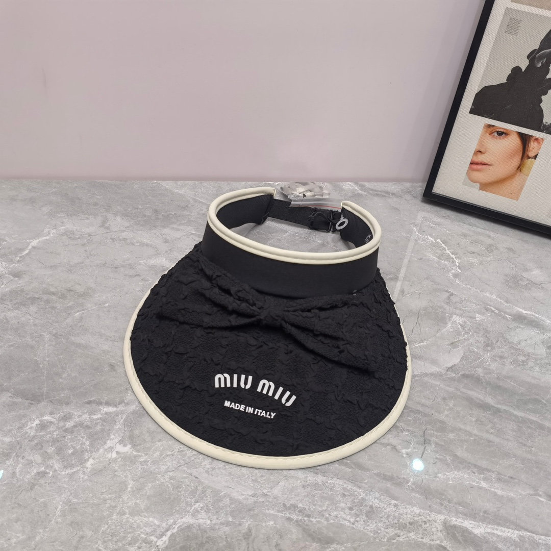 NO:197107,Running volume Miu~ Bubble bow empty top hat This year's popular empty top hat. Summer empty top is really suitable. The hair is usually tied up in summer. The empty top hat is really great. It is sun-proof and not stuffy. The hat is fisherman's hat baseball hat knitted hat, hat, miumiu, espadrilles, hats19860909跑量 Miu～泡泡蝴蝶结空顶帽 今年超火的一款空顶帽 夏季空顶真的很适合 夏季很热头发一般都是绑起来 空顶帽真的很赞 又防晒又不会闷热帽子渔夫帽棒球帽针织帽,帽子,miumiu,espadrilles,hats,hat