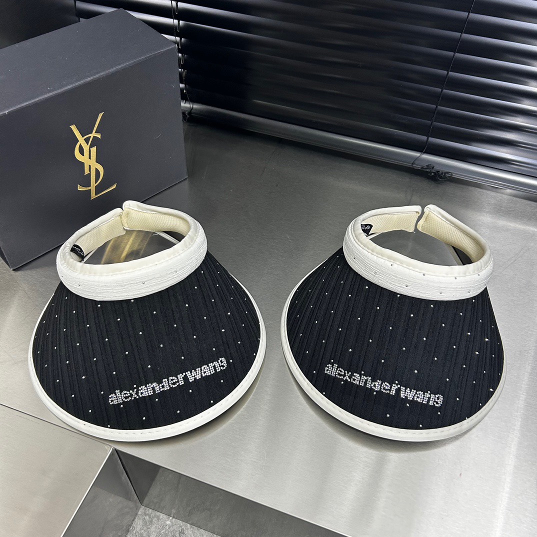 NO:197907,Running volume Wang~ New Star Flash Diamond Sky Top Hat The Best of the Year, Great Look!  Hat fisherman hat baseball hat knit hat, hat, espadrilles,hats19860909跑量 Wang～新款满天星闪钻空顶帽 本年度最佳 巨好看！帽子渔夫帽棒球帽针织帽,帽子,espadrilles,hats,hat