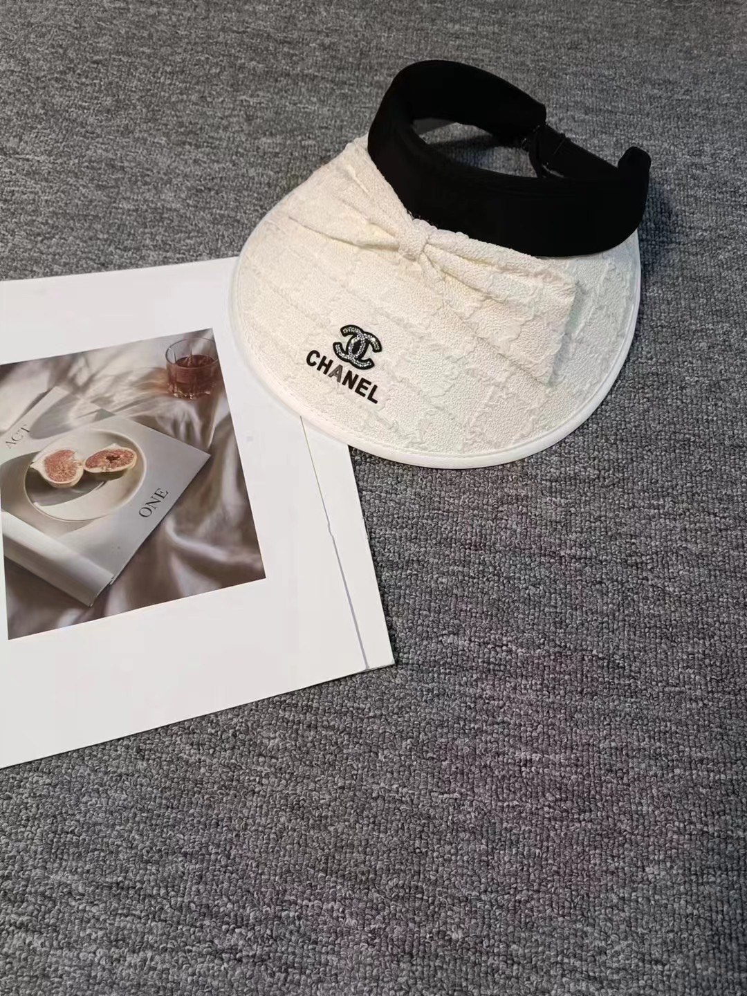 NO:197917,Running volume Xiaoxiang~ Bubble bow empty top hat This year's popular empty top hat. The empty top hat is really suitable for summer. The hair is usually tied up in hot summer. The empty top hat is really great. It is sun-proof and not stuffy. The hat is fisherman's hat baseball hat knitted hat, hat, espadrilles, hats19860909跑量 小香～泡泡蝴蝶结空顶帽 今年超火的一款空顶帽 夏季空顶真的很适合 夏季很热头发一般都是绑起来 空顶帽真的很赞 又防晒又不会闷热帽子渔夫帽棒球帽针织帽,帽子,espadrilles,hats,hat