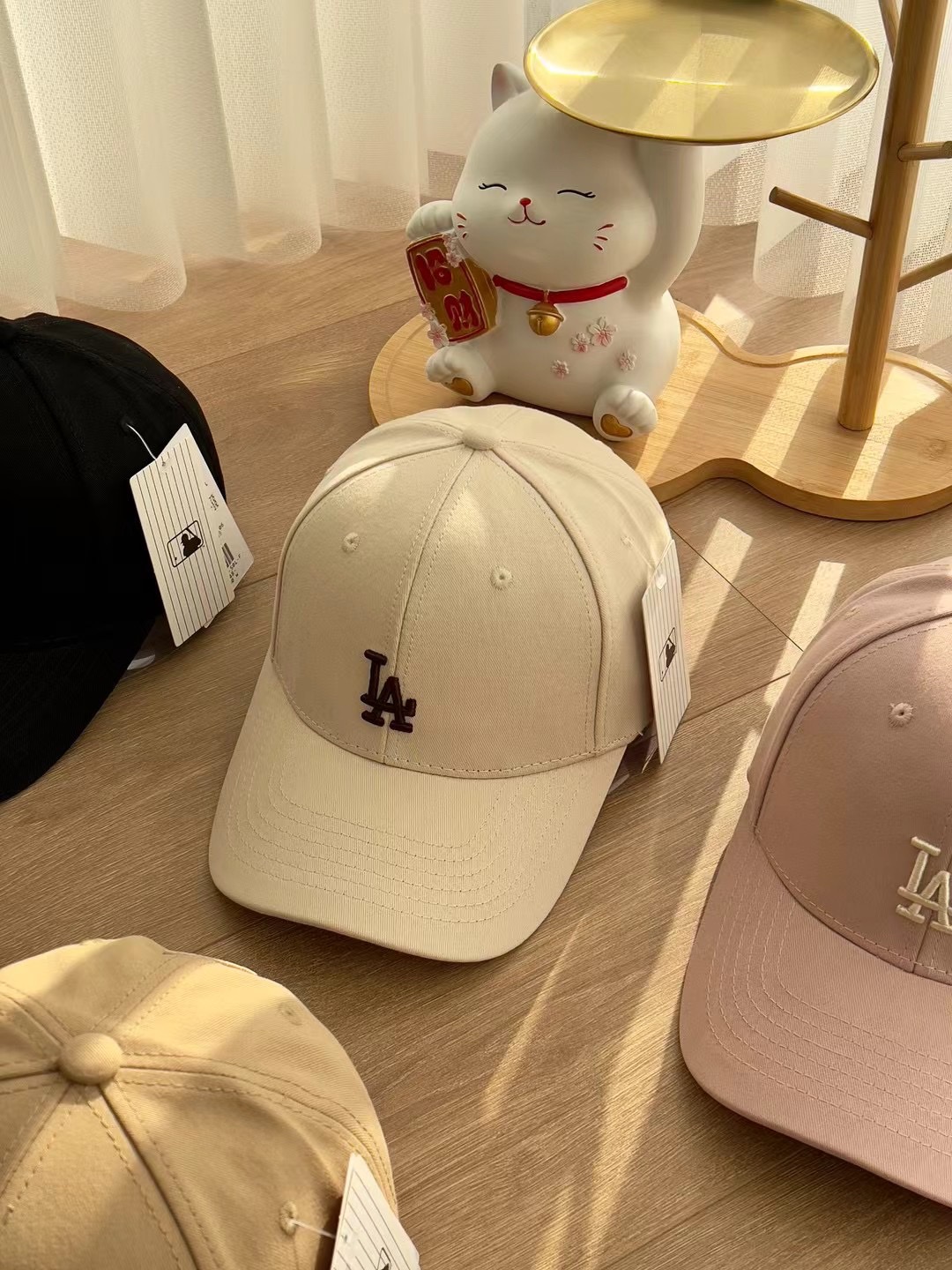 NO:198256,Running volume La's latest baseball cap style is very good to match, lazy style is displayed in minutes, and the face is bare-faced and the color combination is super tasteful. It's so recommended, whoever wears it looks good!  !  !  Hat fisherman hat baseball hat knit hat, hat, espadrilles,hats19860909跑量 La最新款棒球帽 款式很好搭配,慵懒风分分钟展现,素颜显脸小拼色超有品味 太推荐了,谁戴谁好看！！！帽子渔夫帽棒球帽针织帽,帽子,espadrilles,hats,hat