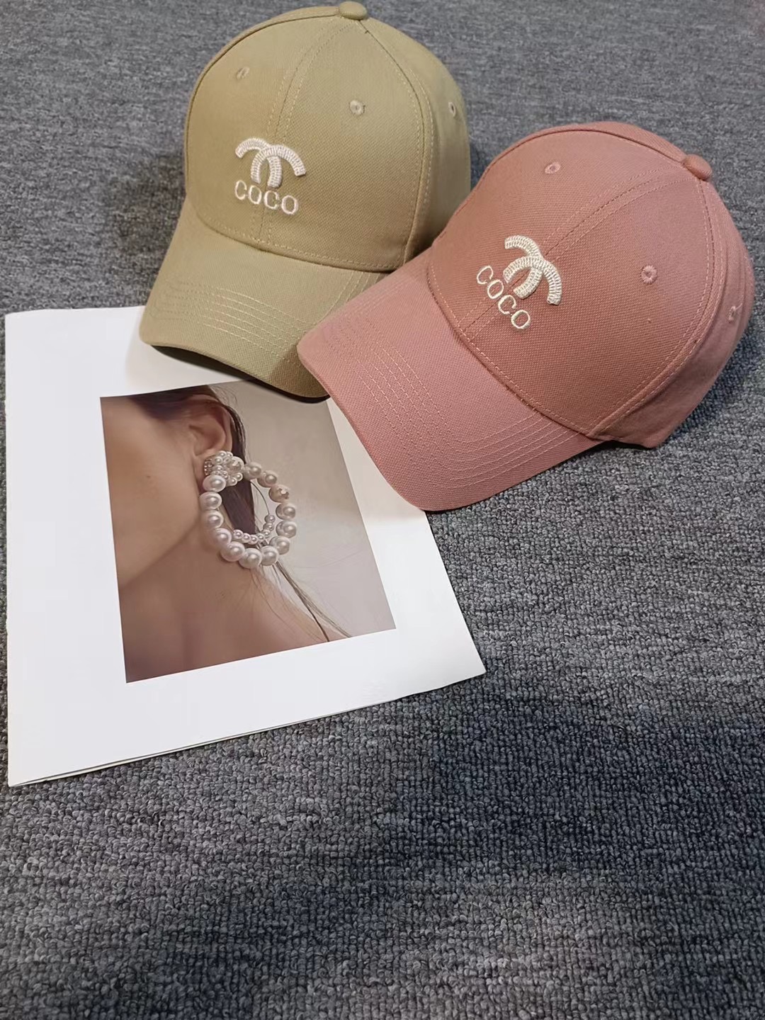 NO:198263,Running volume Xiaoxiang's new coco embroidered baseball cap, male and female baseball, the latest new logo, fashionable and versatile!  Material: Cotton Head circumference: 56-58cm hat Fisherman's hat Baseball hat Knitted hat, hat, espadrilles, hats19860909跑量 小香新款coco刺绣棒球帽, 男女同款棒球,最新新标志,时尚百搭款！ 材质:棉 头围:56-58cm均可帽子渔夫帽棒球帽针织帽,帽子,espadrilles,hats,hat