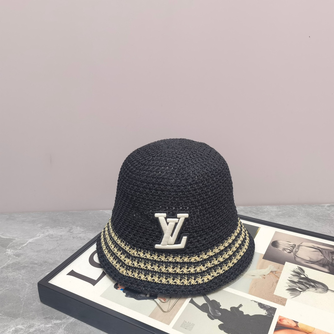NO:199593,Running volume LV new style college style knitted fisherman hat contrast color design classic versatile hat fisherman hat baseball hat knit hat, hat, louis vuitton, espadrilles,hats19860909跑量 LV新款学院风针织渔夫帽 撞色设计 经典百搭帽子渔夫帽棒球帽针织帽,帽子,louis vuitton,espadrilles,hats,hat